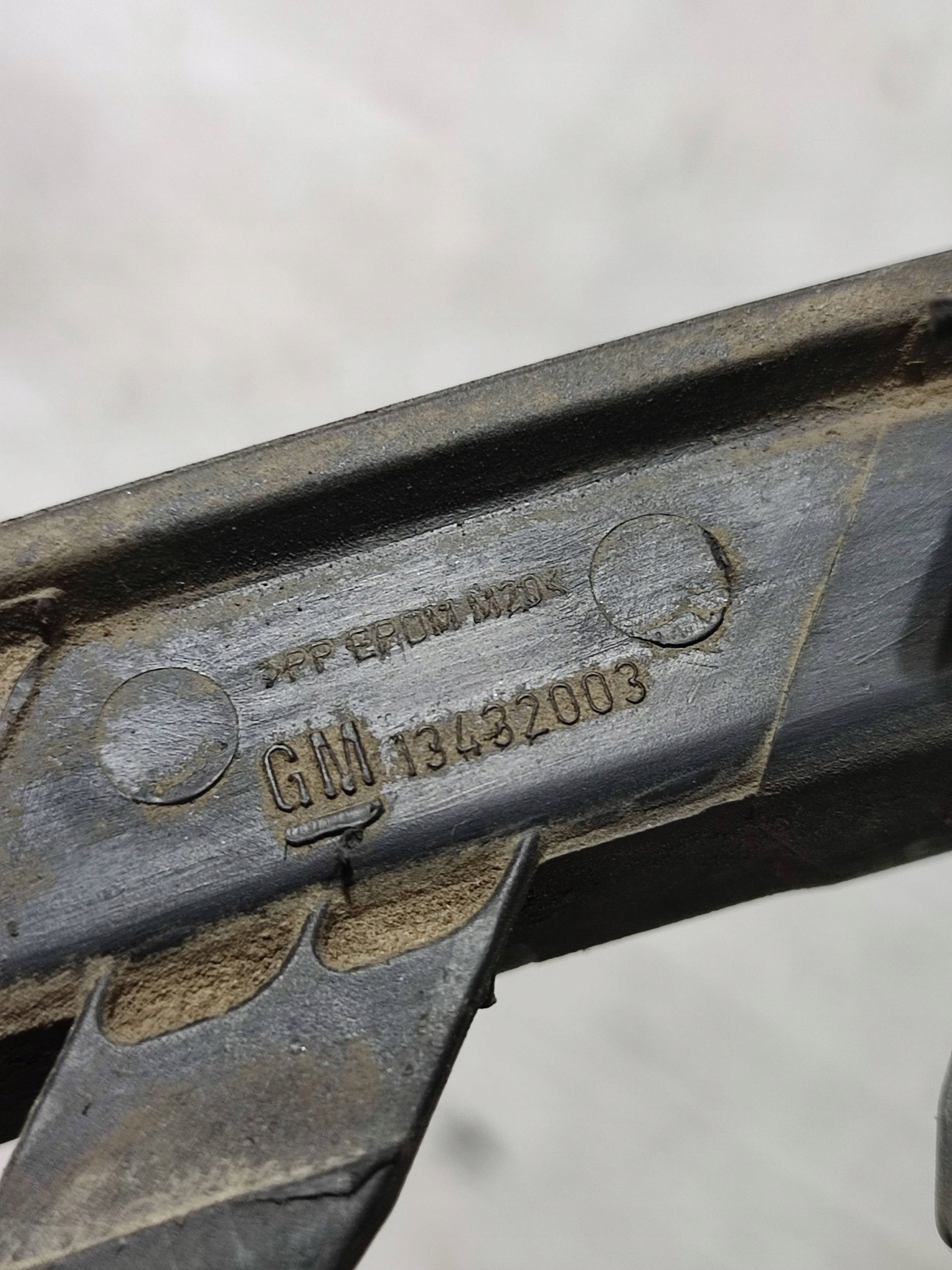 Opel Corsa E 2018 left side moulding of a bumper