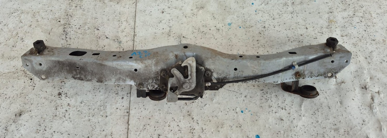 SUZUKI CELERIO 14- pillar upper supports front of the front lock