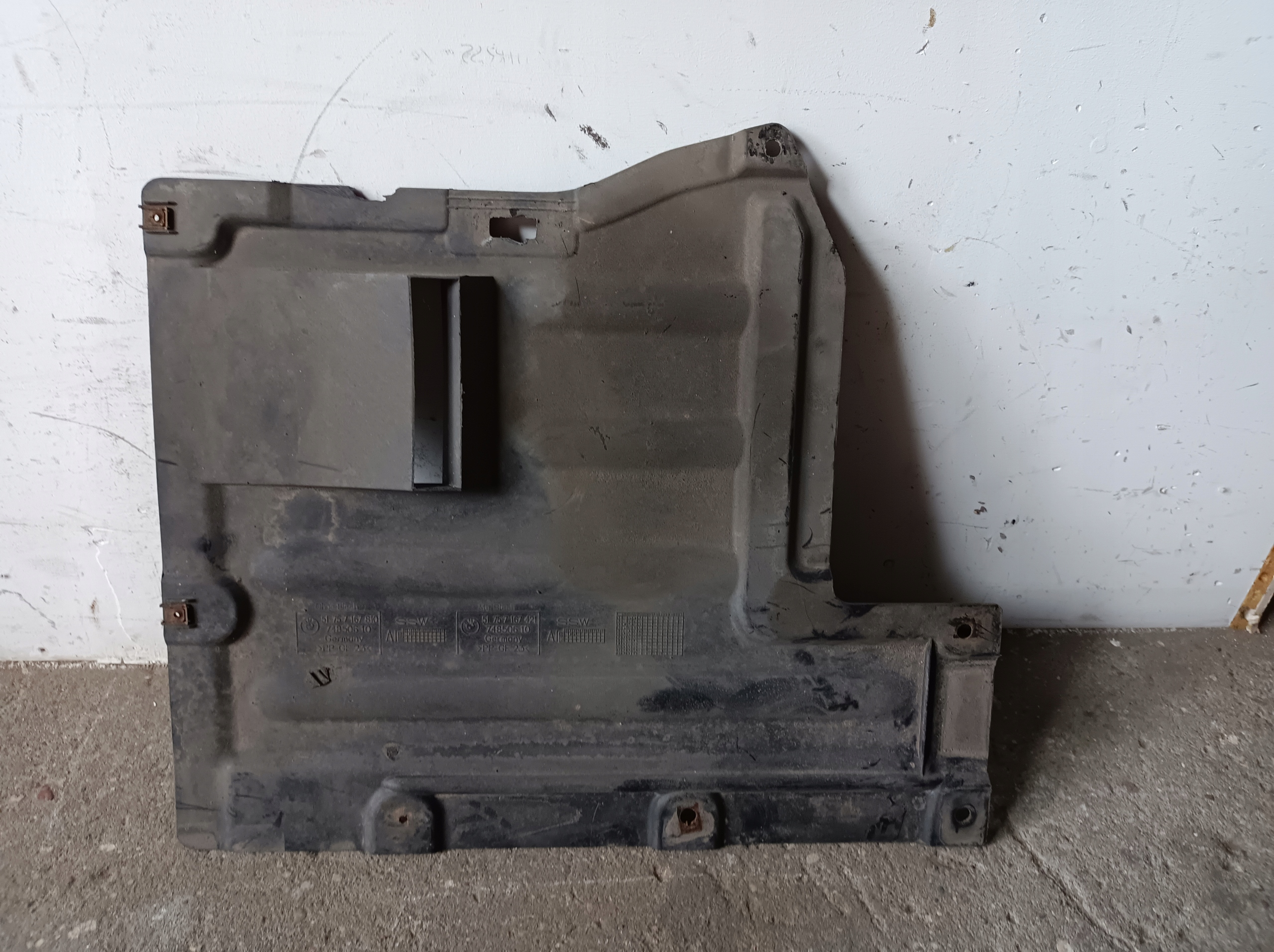cover chassis BMW E87 E90 7167810 7167421