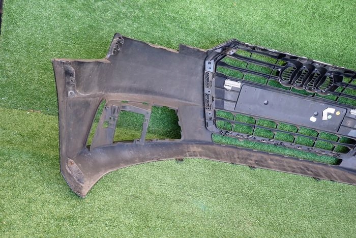 AUDI A4 B9 15-19 Frontstoßstange vorne