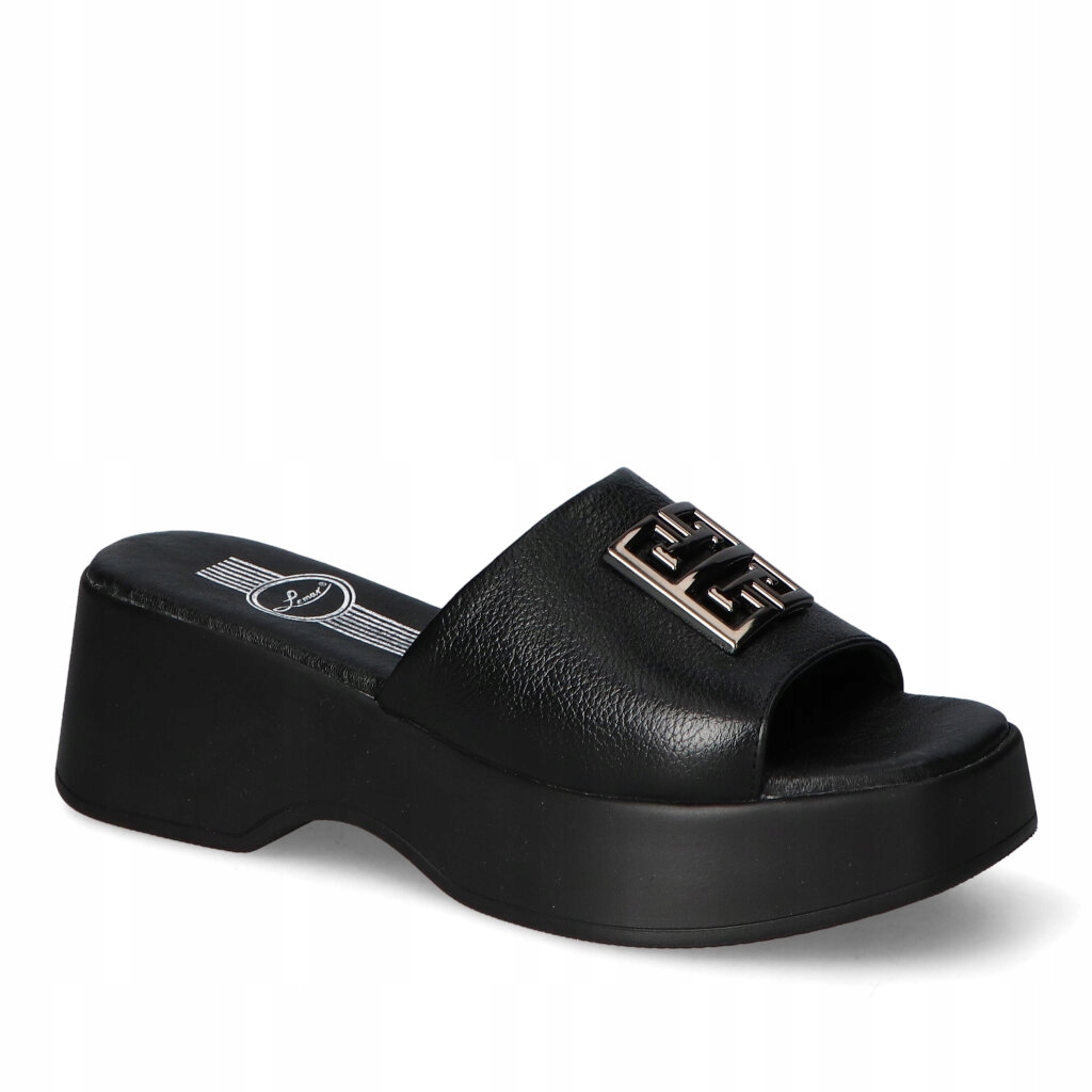 Dámské Nazouváky na silné podrážce Lemar černé s koženými ozdobami 40