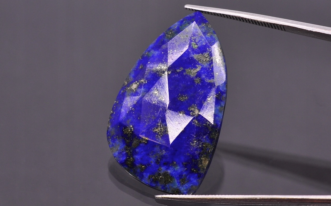 Lapis lazuli rozeta fantazijní 29x17,5 mm
