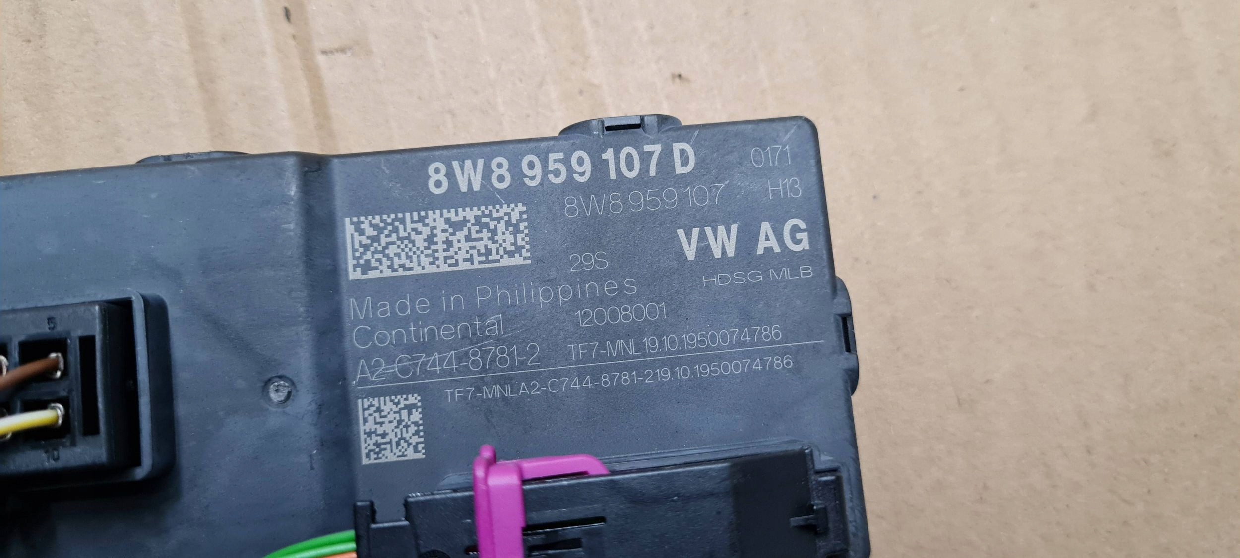 A5 8W S5 module control unit bonnet boot 8W8959107D A4 B9 8W Q5 80A