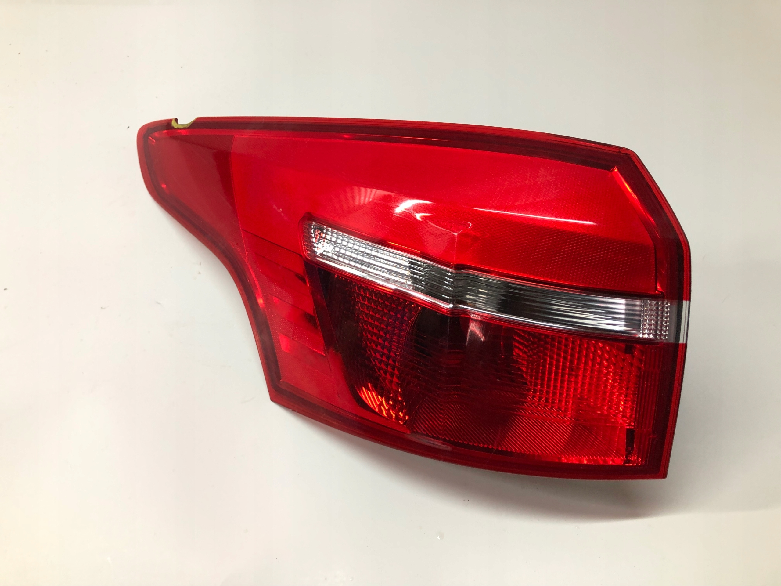 LAMPA TYŁ LEWA F1EB-13405-DA FORD FOCUS MK3