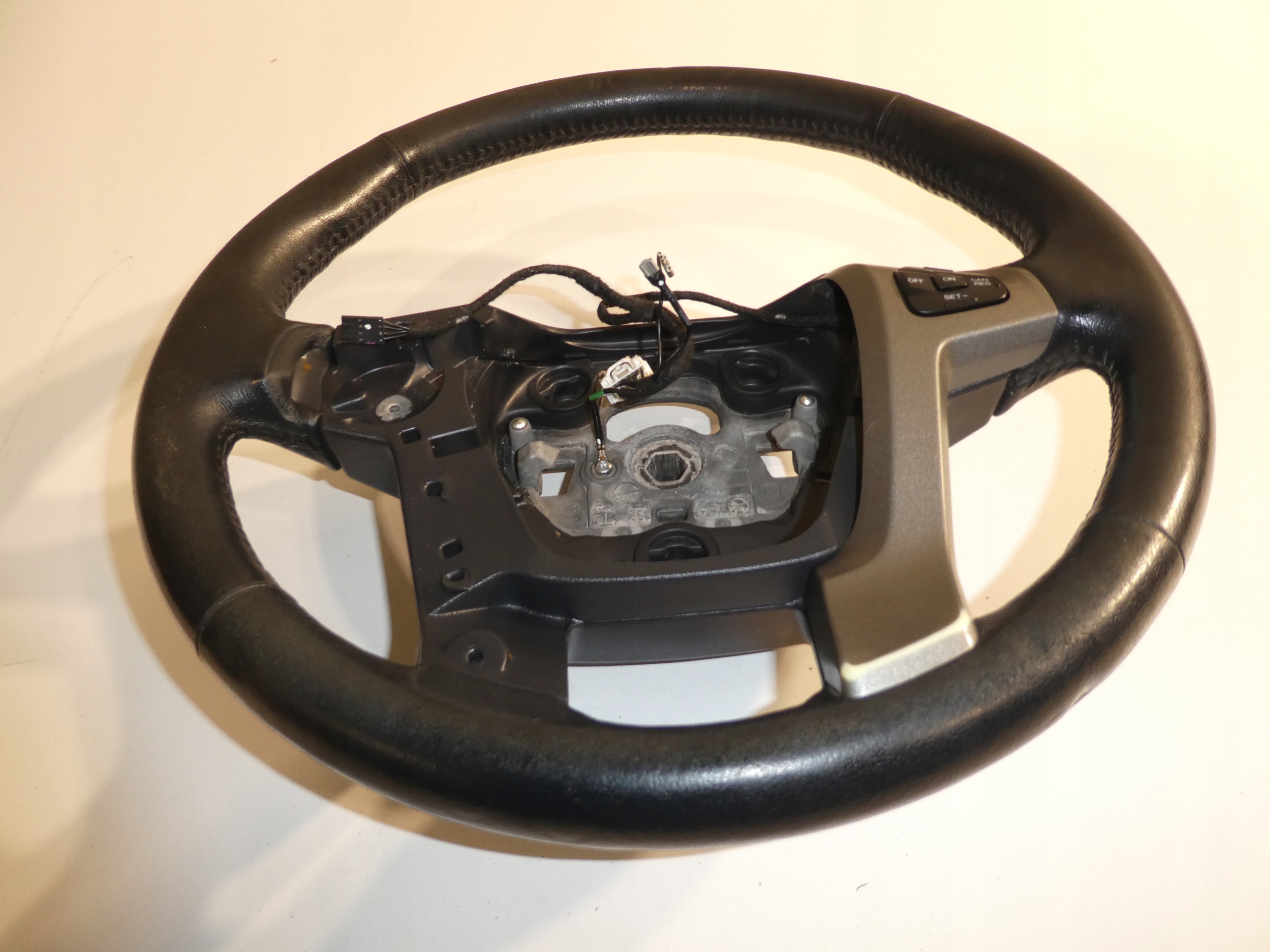 LENKRAD FORD RANGER III LEDER MULTIFUNKCJA