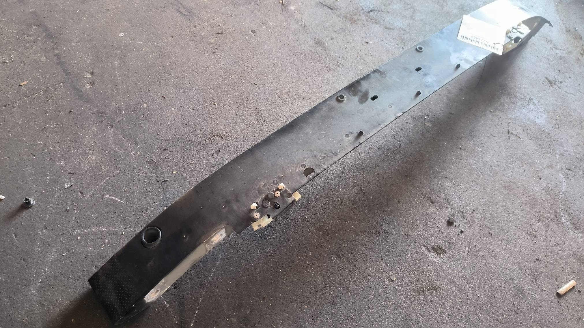 TRAVERSA paraurti Anteriore VOLVO V60 II