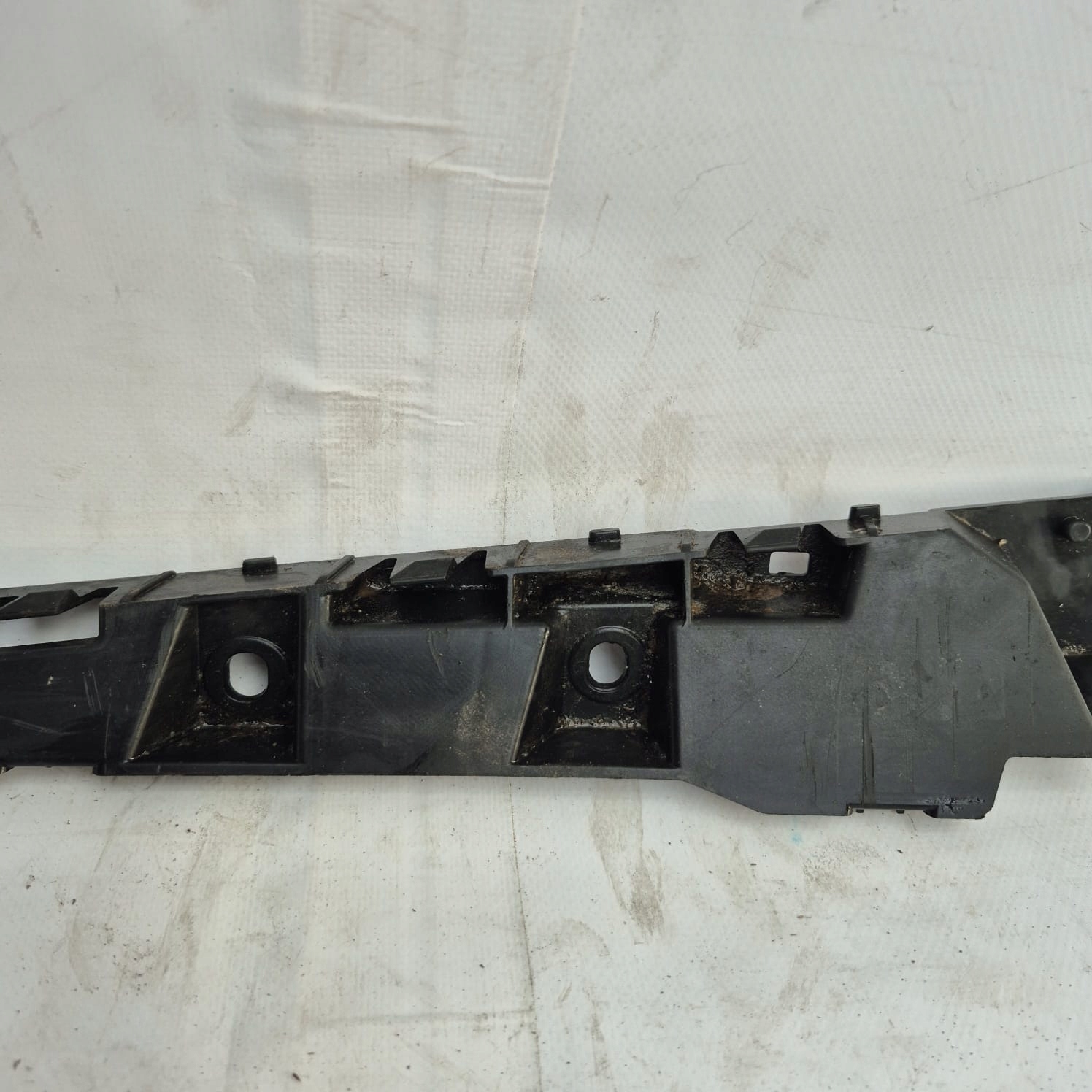 PORSCHE CARRERA 911 -> bumper bracket left rear part 99150563503