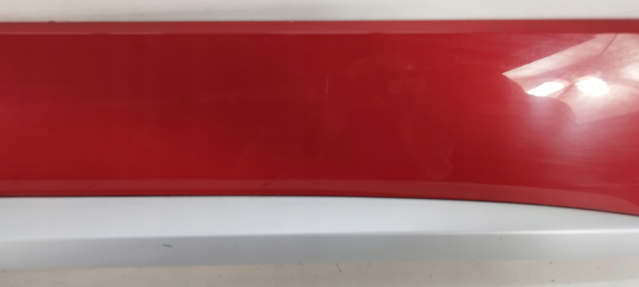 moulding door front right SEAT ATECA 575854940G