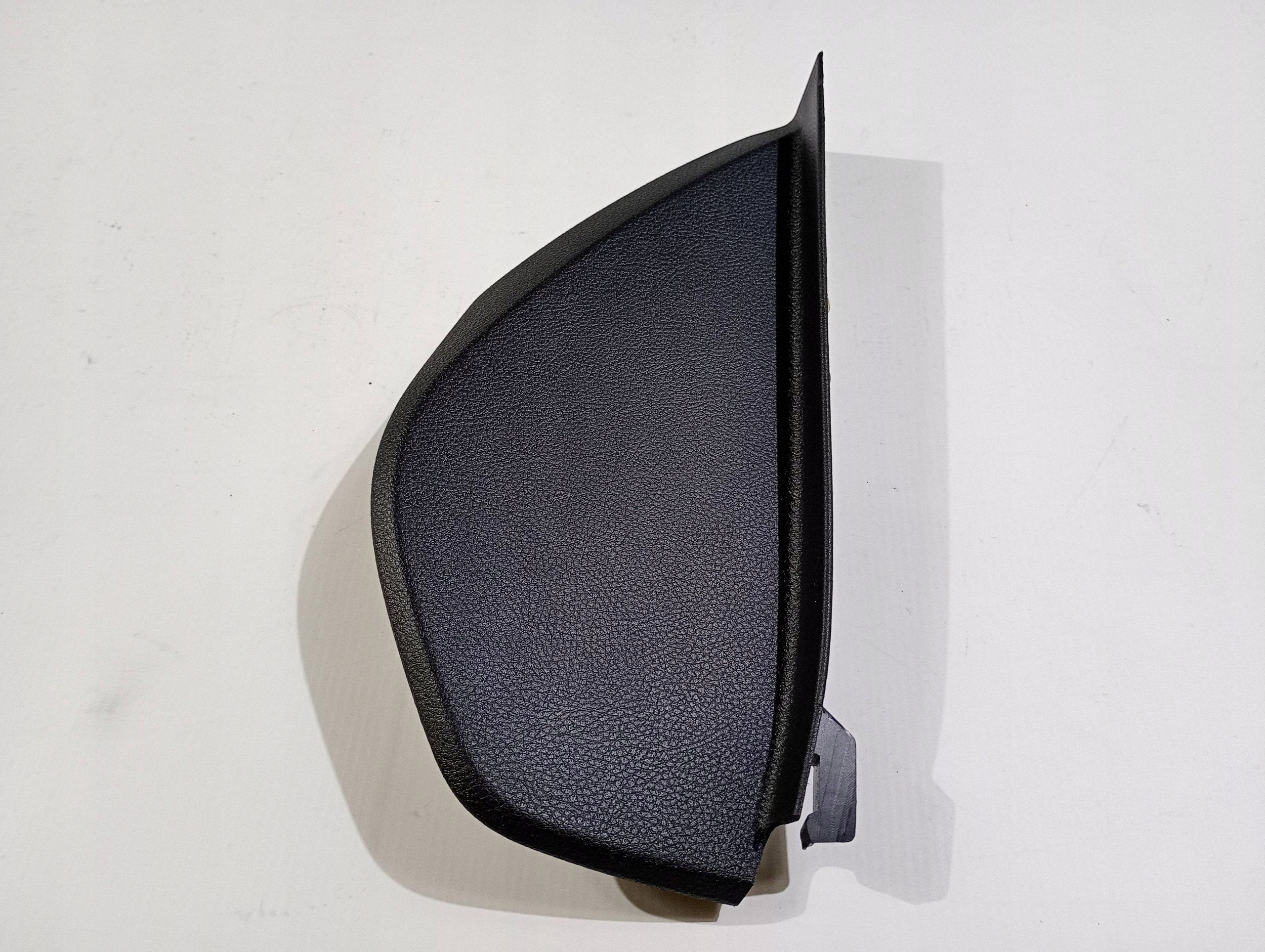 cover spoiler side side of the dashboard dashboard left Dodge Durango 2021