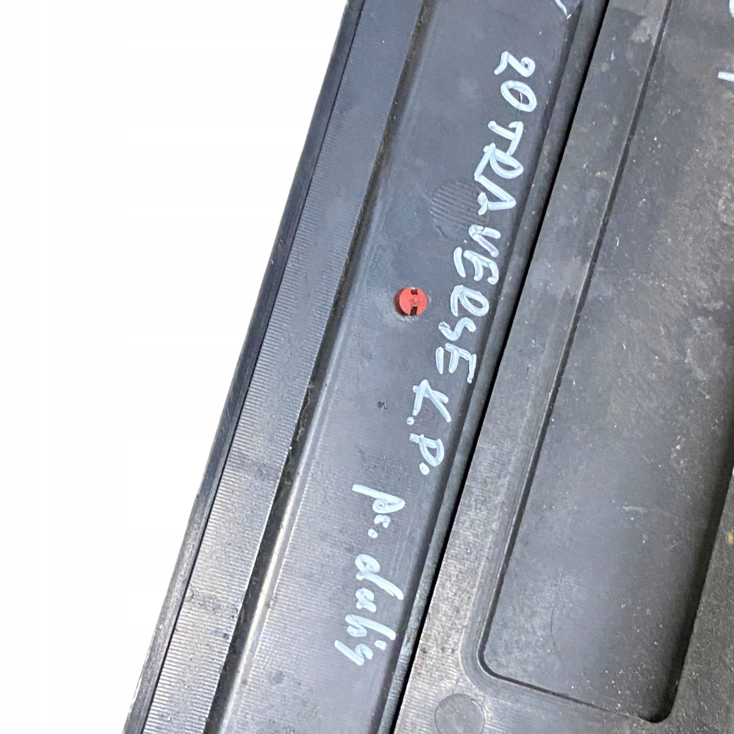 Chevrolet TRAVERSE II 2020 левый Распределительные коробки порога, накладки