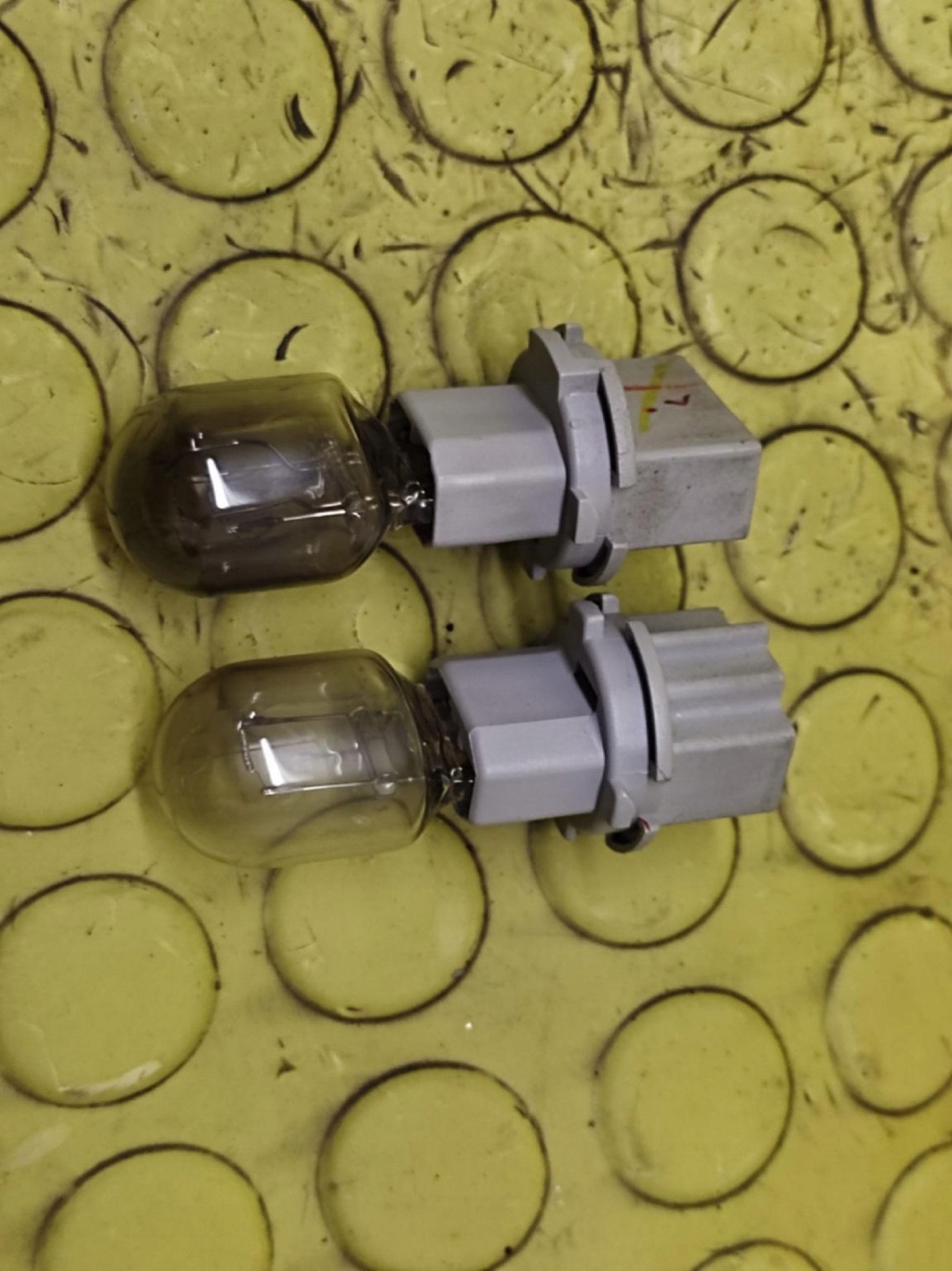 MAZDA 3 Licht links heck