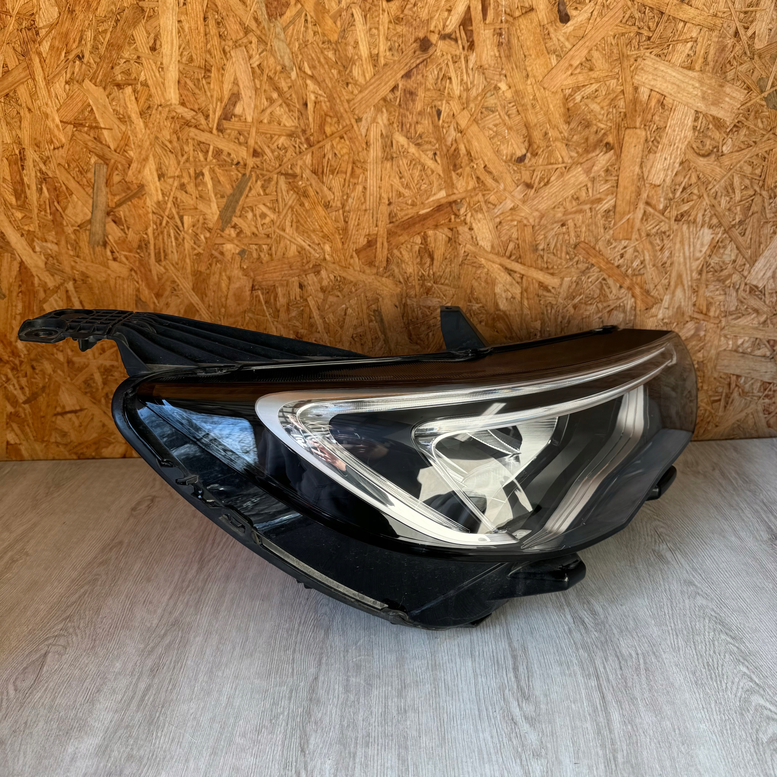 LIGHT FRONT RIGHT OPEL GRANDLAND X FULL LED YP00162680