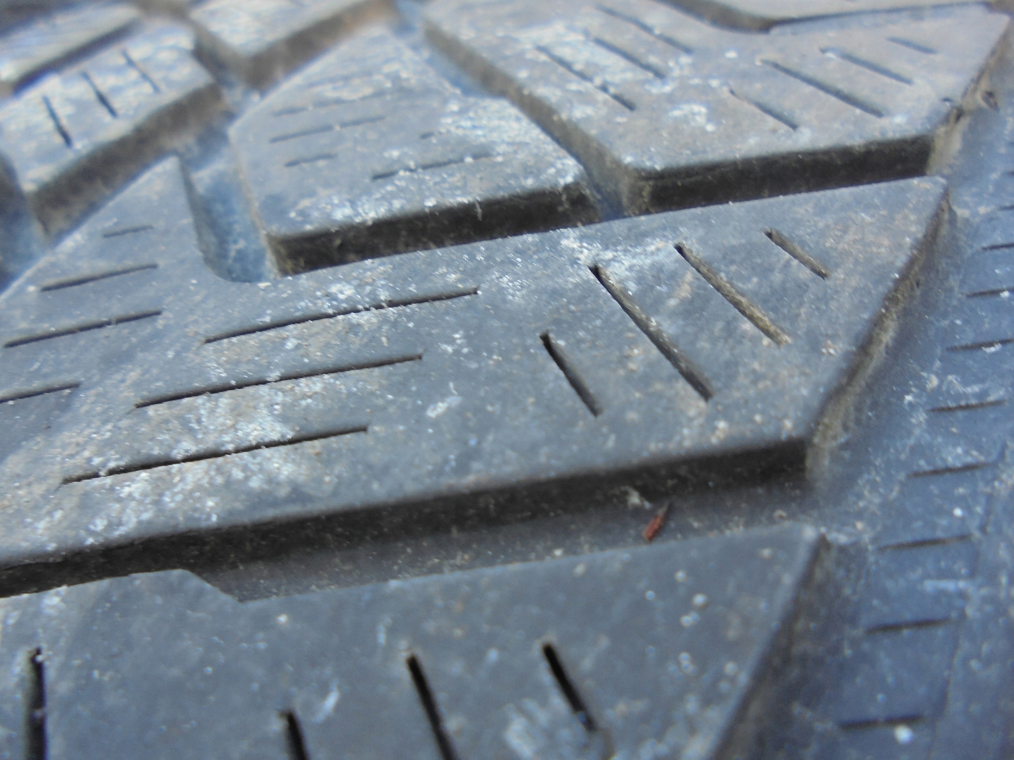 OPONY ZIMOWE PIRELLI 285/45 R20 !!! (S768) Liczba opon w ofercie 2 szt.