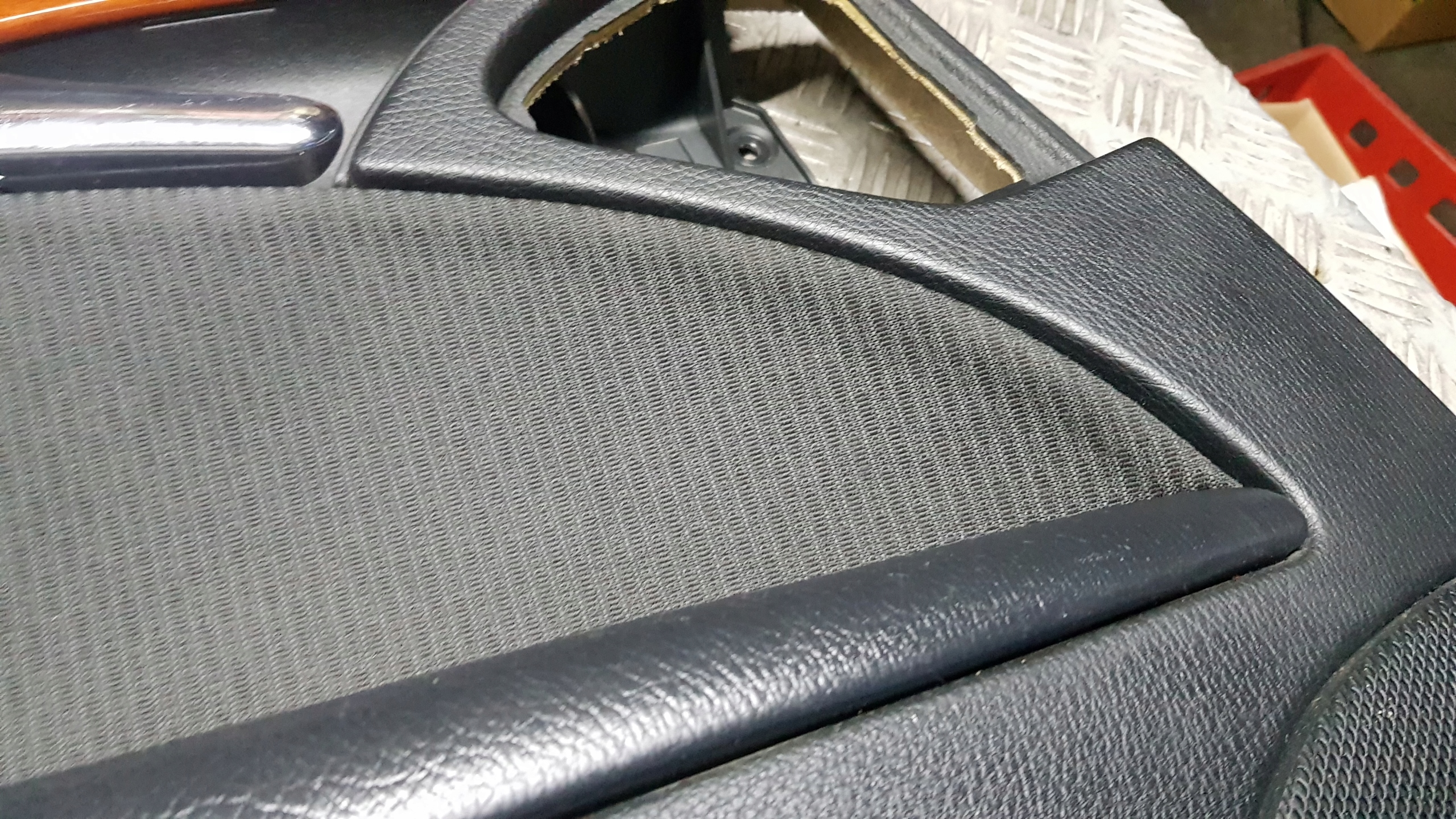MERCEDES W211 side upholstery left rear part