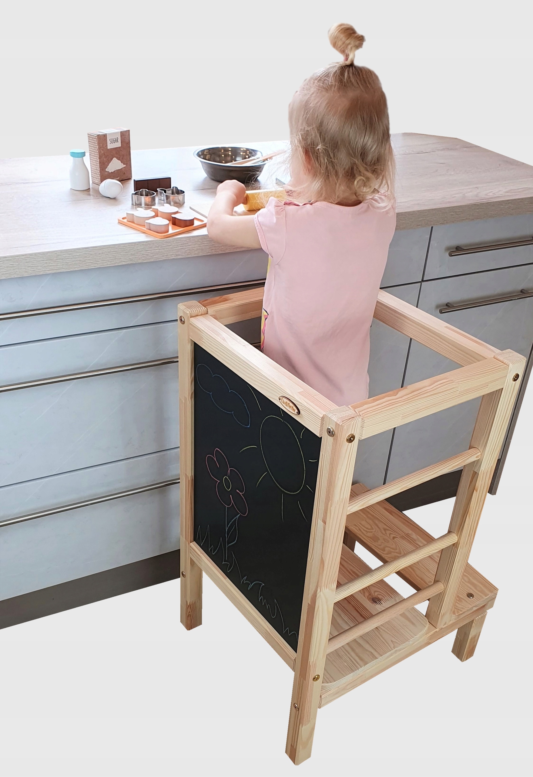 Kuchynský pomocník s Tabuľou Kitchen Helper pre dieťa stolička kuchyňa