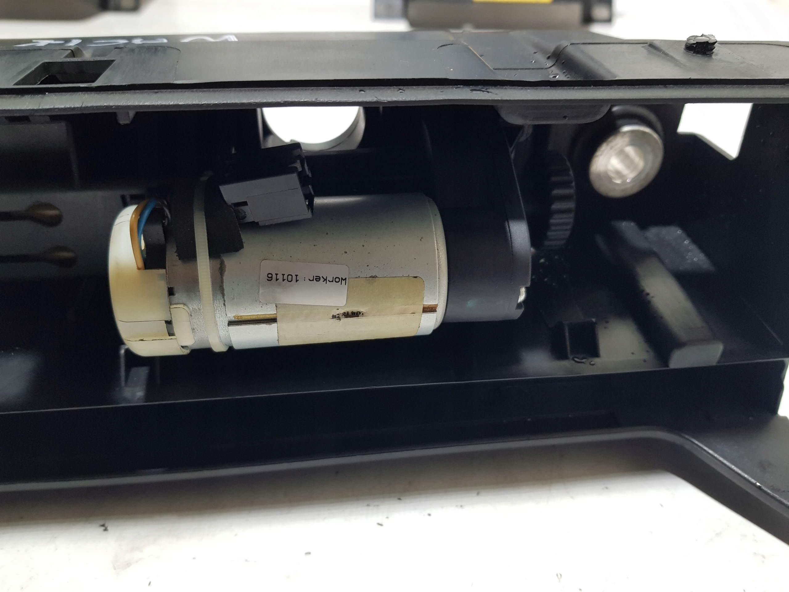 MERCEDES W207 CABRIO WINDSHOT WINDSCHOTT WIATROLAP mini motor