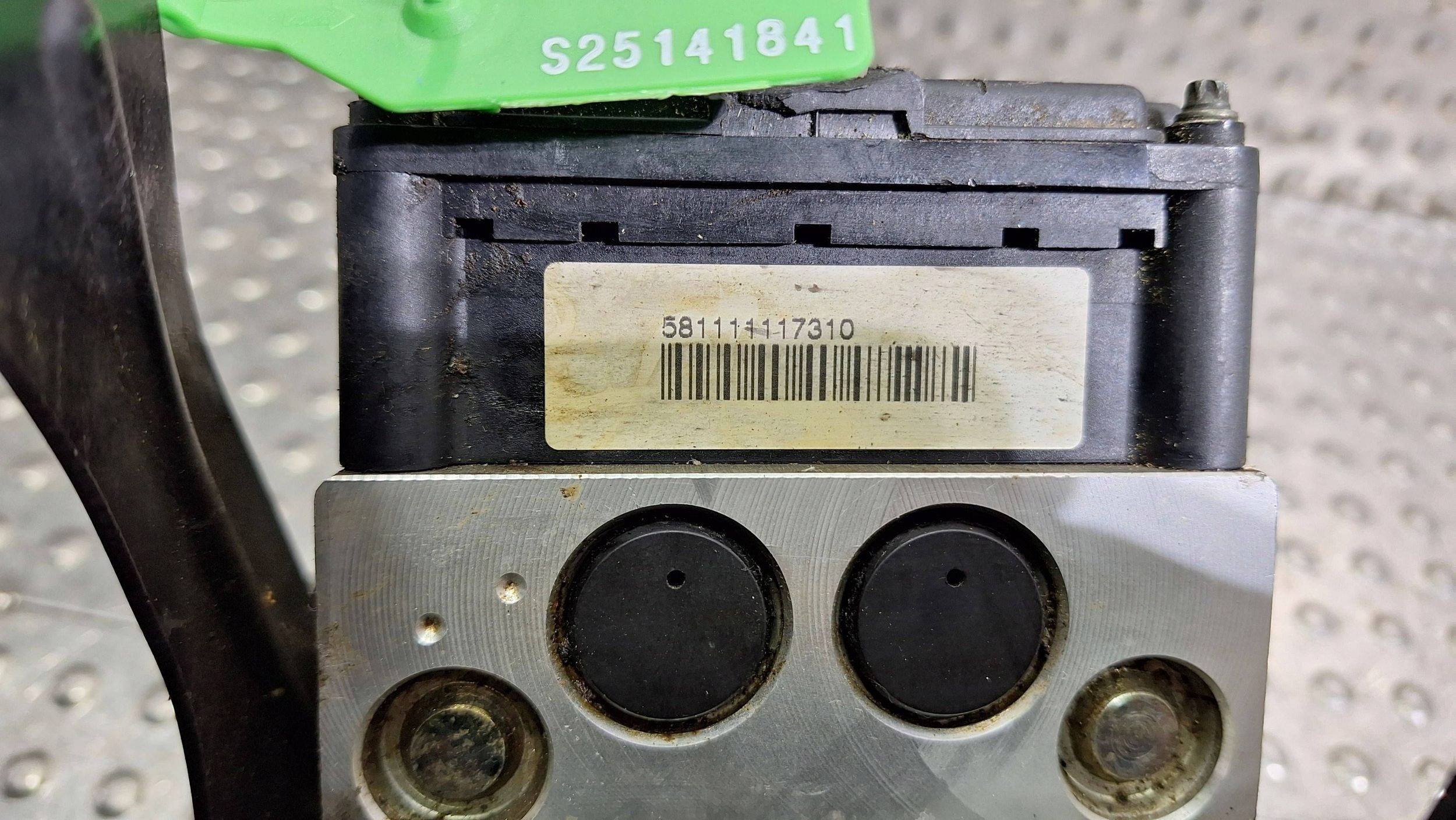 pump control unit ABS 10.0948-0105.3 98AG-2C285-CA FORD FOCUS MK1