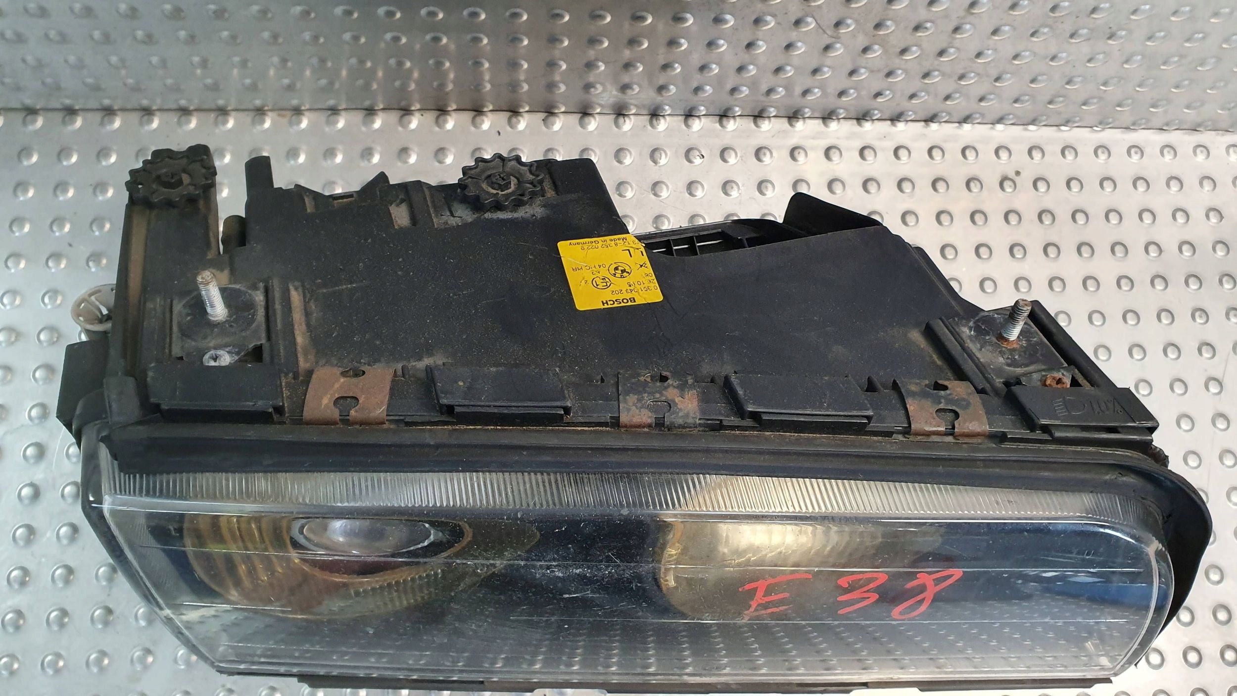 light front right BMW 7 E38 0301043202, 8352022 94