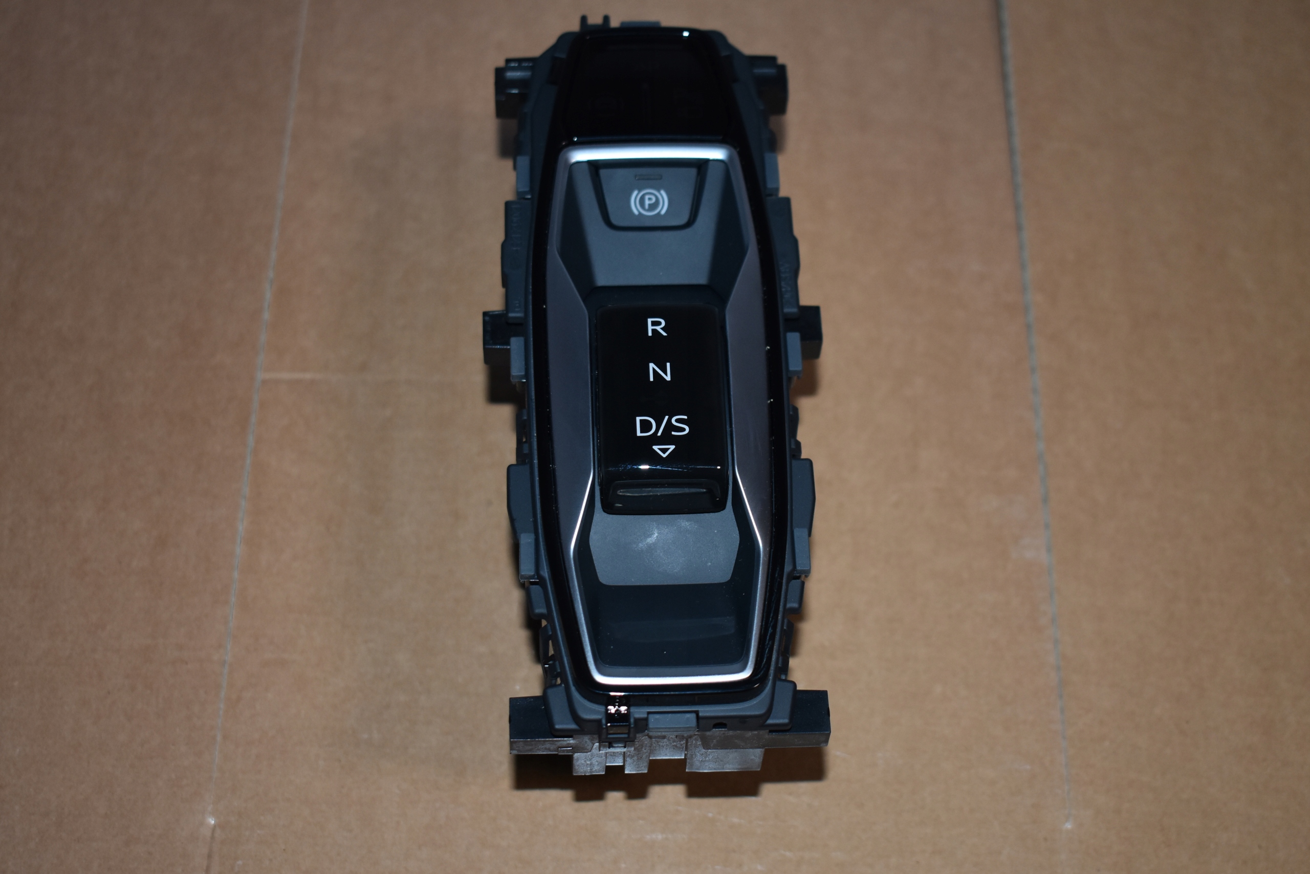 IDEALNY PANEL changes of the gear trim switch AUDI A5 B10 1