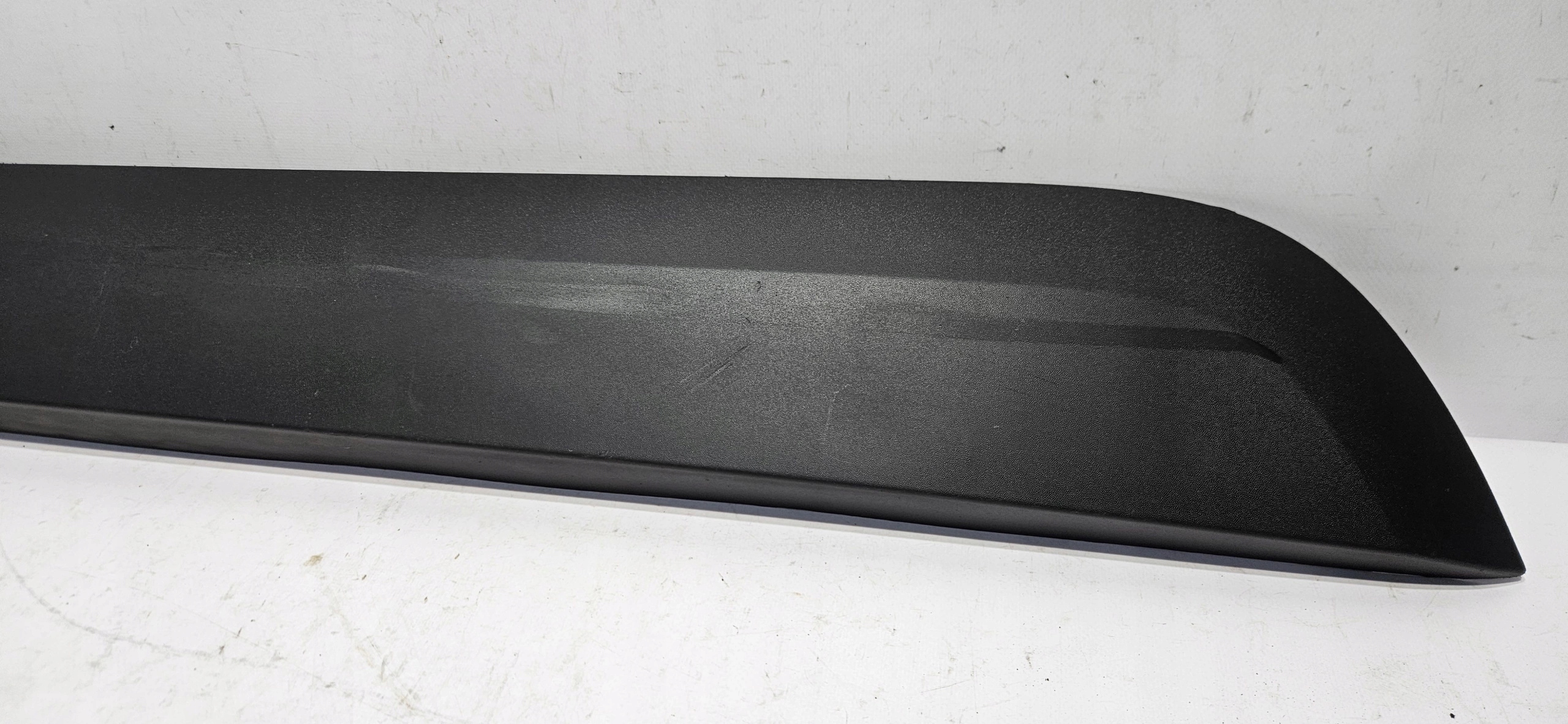 moulding door left rear part RENAULT EXPRESS 21- original 828774671R