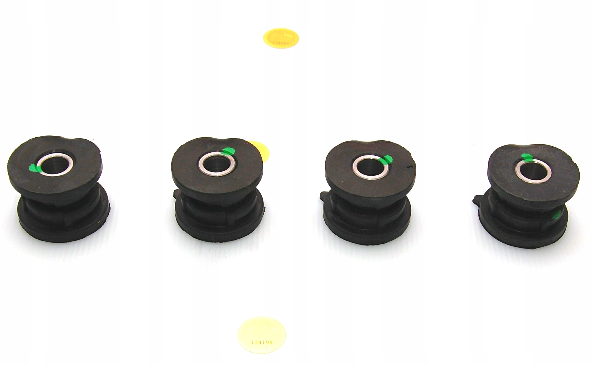 MITSUBISHI CARISMA SPACE STAR 1,9DID 1,9TD PODUSZKI BELKI SILNIKA DOLNE X4