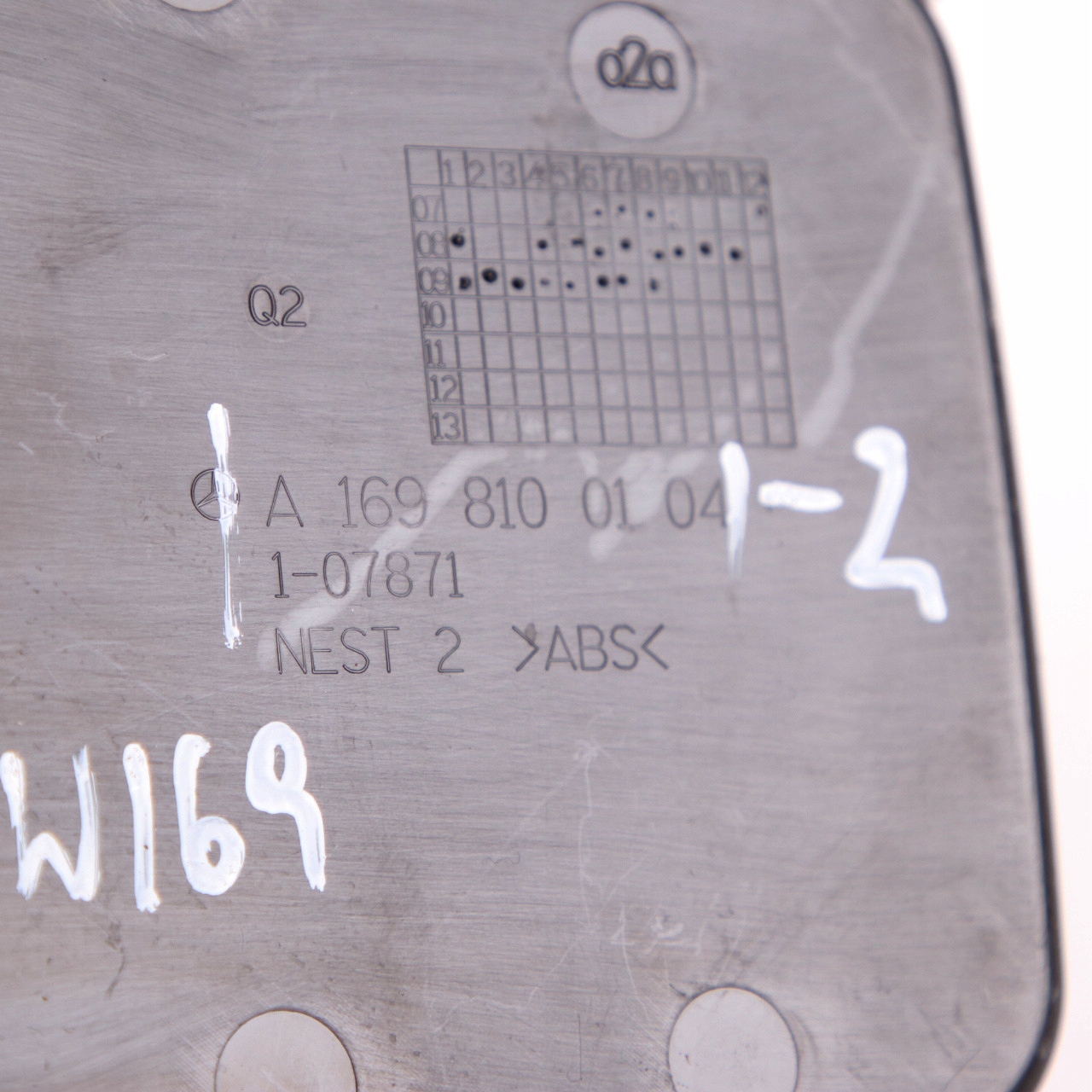 MERCEDES W169 вкладыш консоли