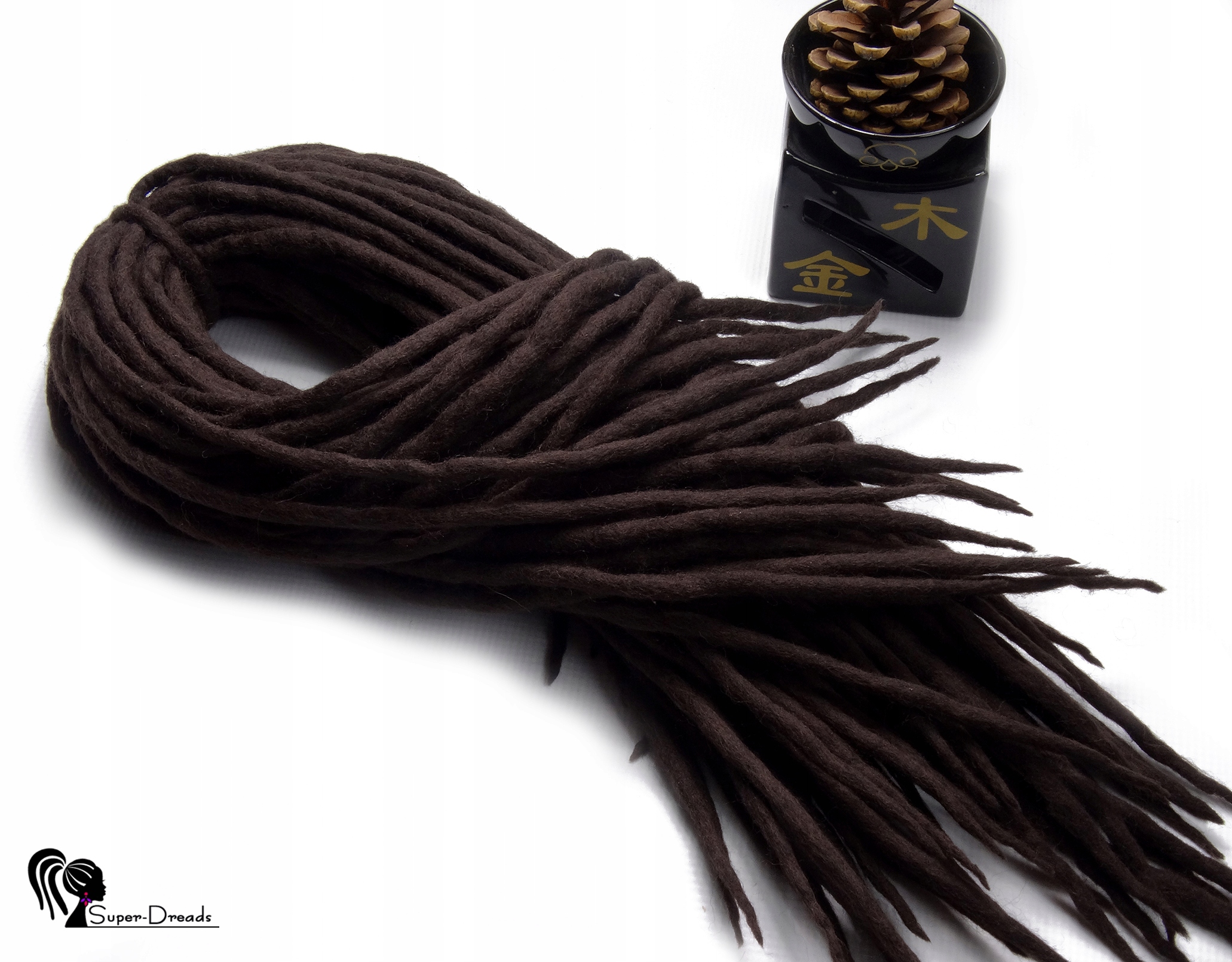 Vlněné pastelky Dredy, hnědá barva, Čokoládový Samet, 40 kusů