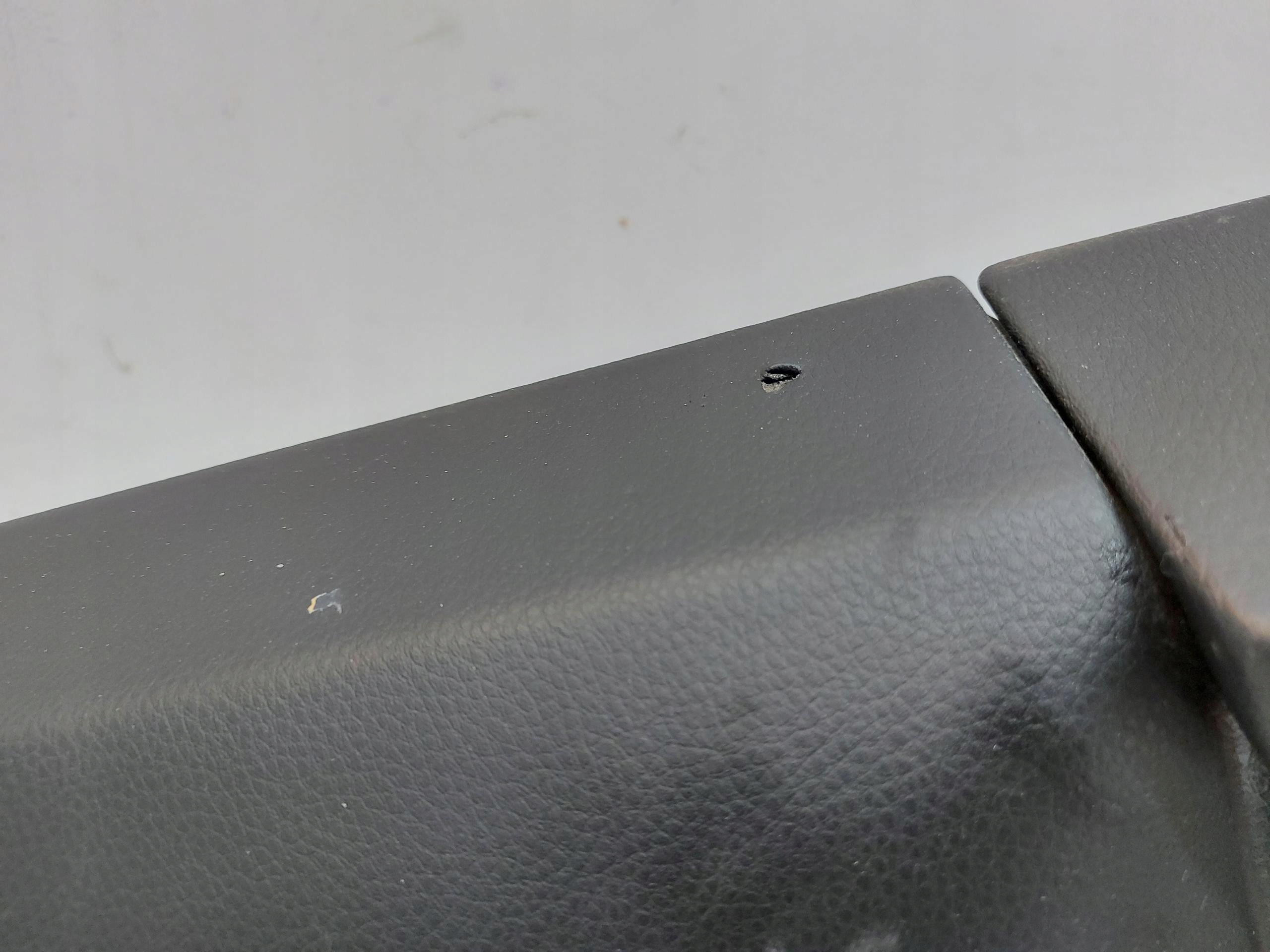 PORSCHE MACAN S 95B side upholstery door rear part right BOSE