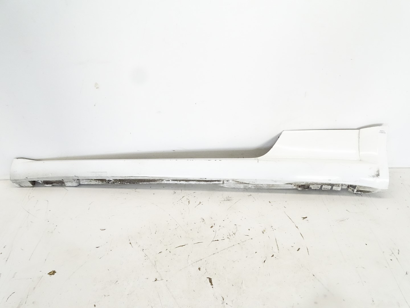 moulding threshold cap left AUDI TT 8S 14- LY9C