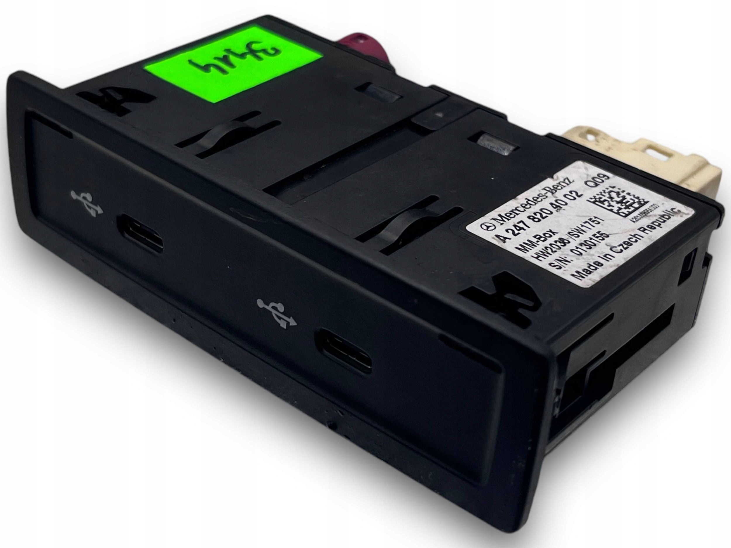 MERCEDES W247 PORT USB 2478204002 @M
