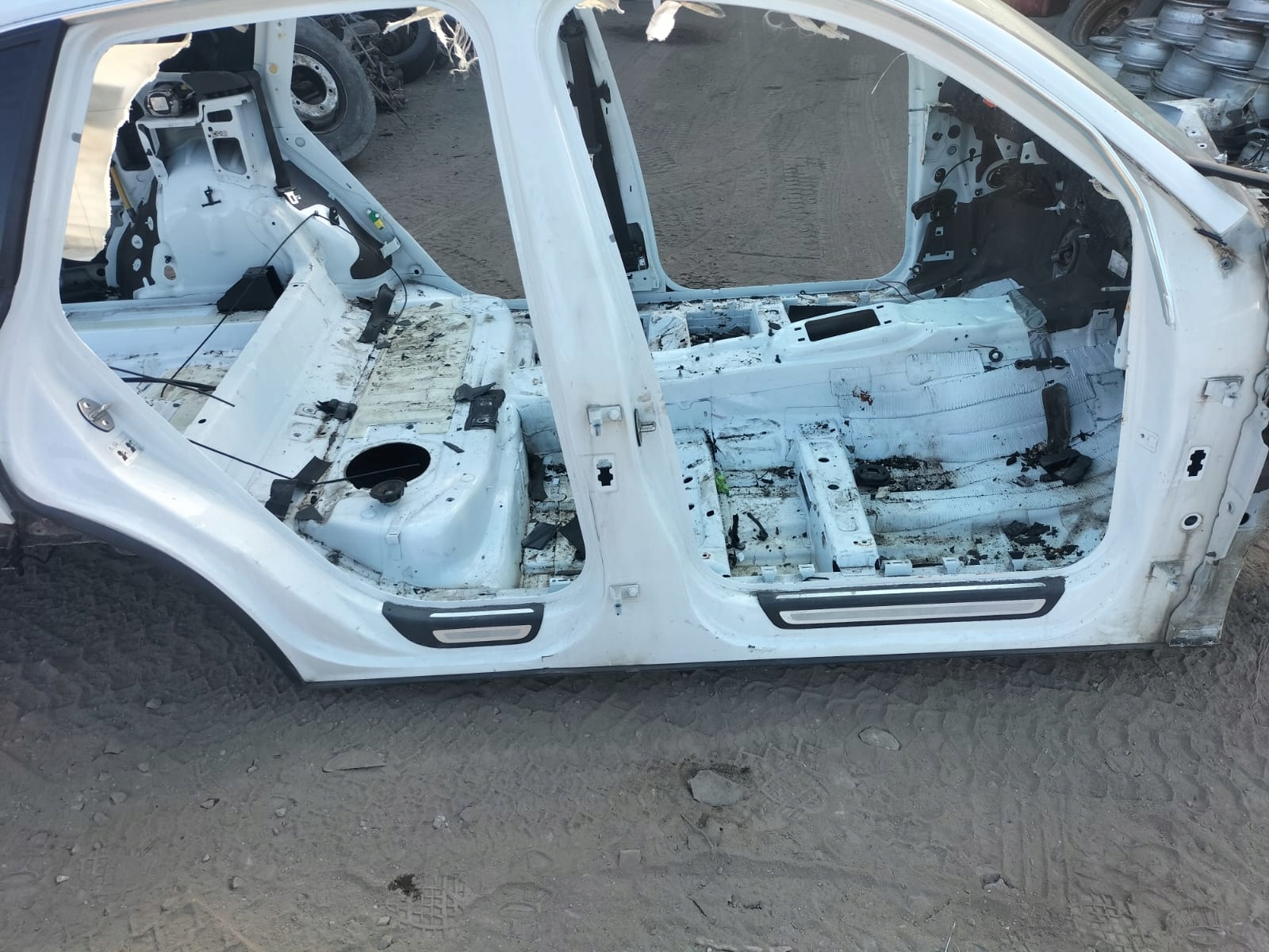 threshold right + pillar central AUDI Q5 8R LY9C