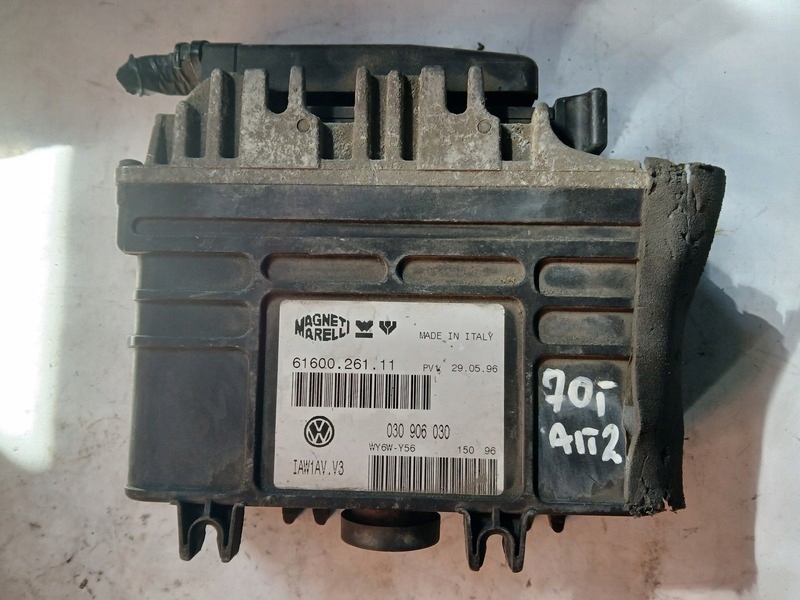 computer of the engine VW POLO III 030906030