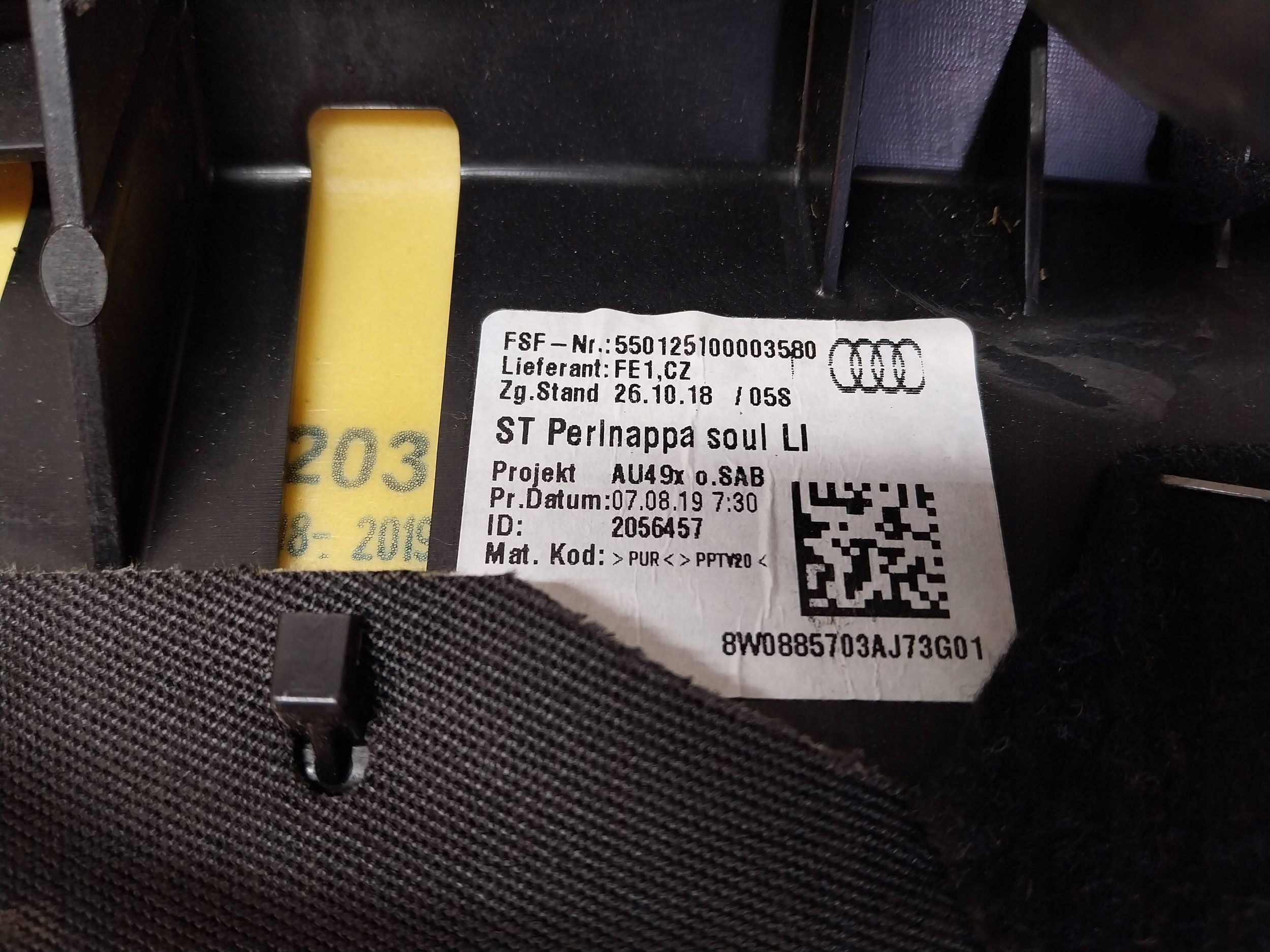 side KANAPY left rear part 8W0885703A AUDI A4 B9 KOMBI black leather