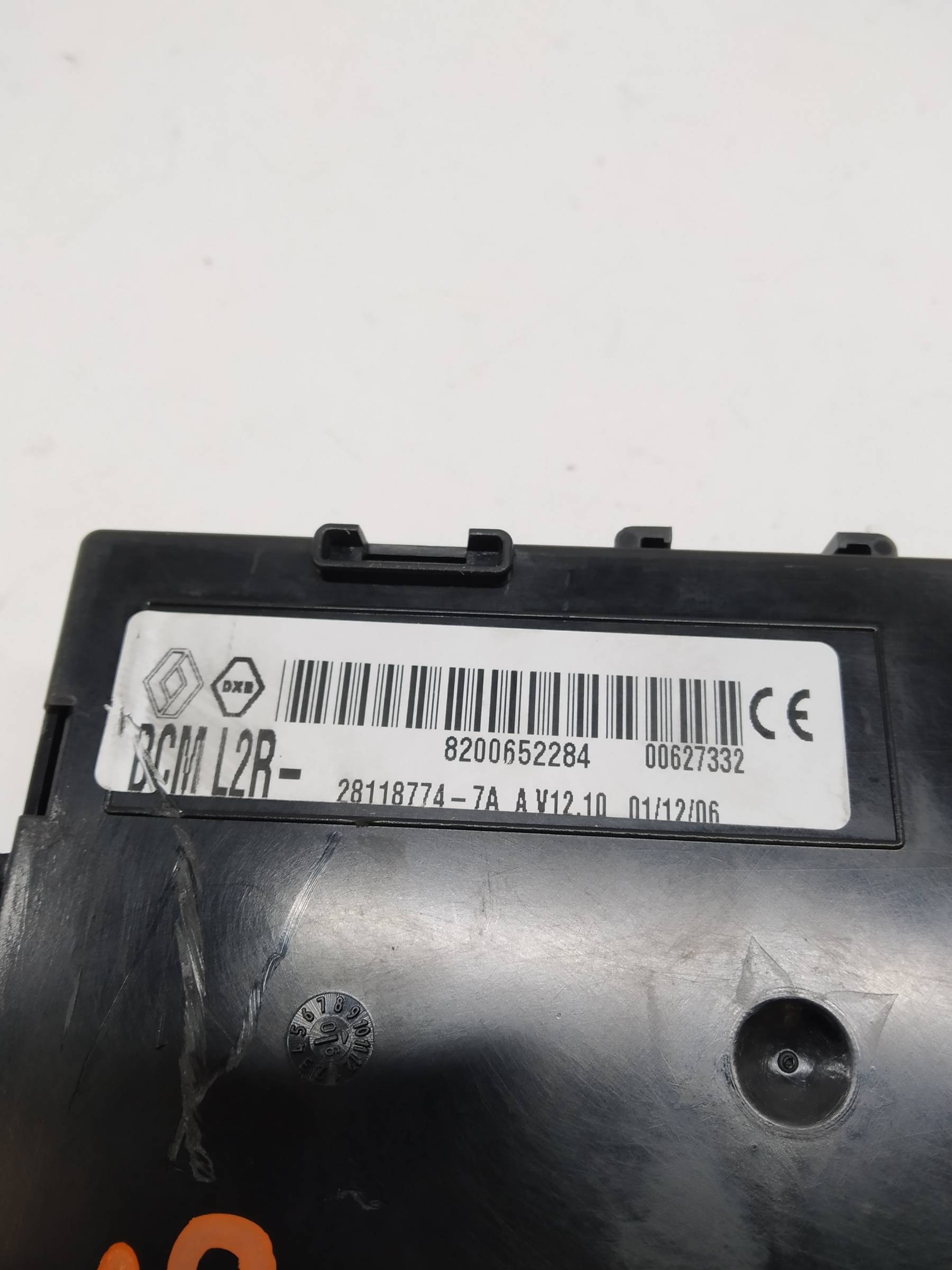 modulo 8200652284 BCM L2R Renault Clio III (2005-2014)