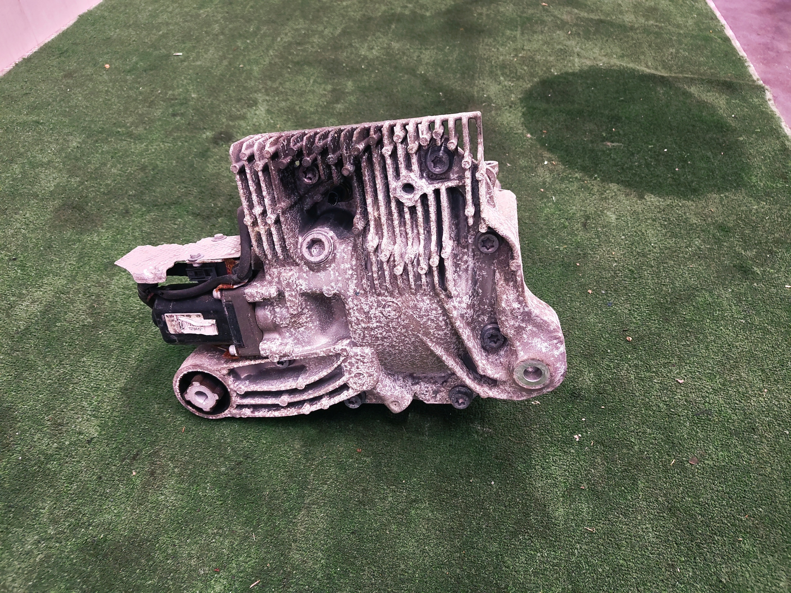 BMW G30 G14 G15 G16 differential diff differential 8686983 2.81