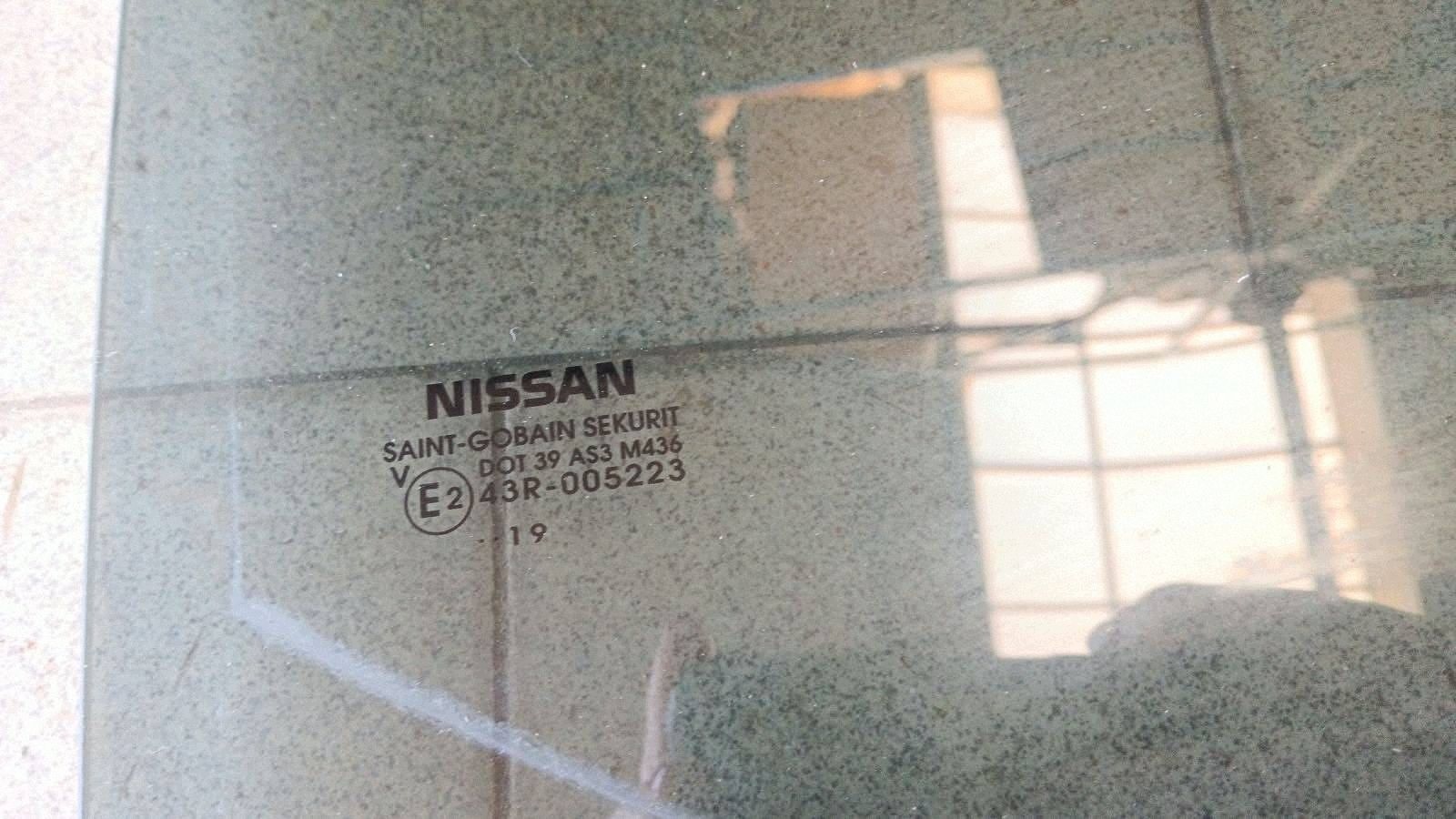 fenster tür hinten heck seite rechts Nissan Juke II F16 2019r.