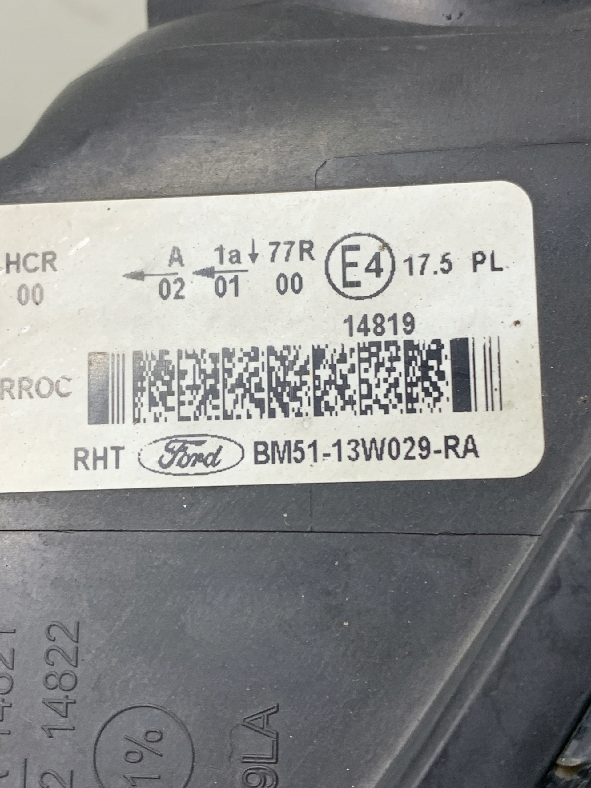 light right front right front FORD FOCUS MK3 2013 KOMBI 1.6 TDCI of wheels VB