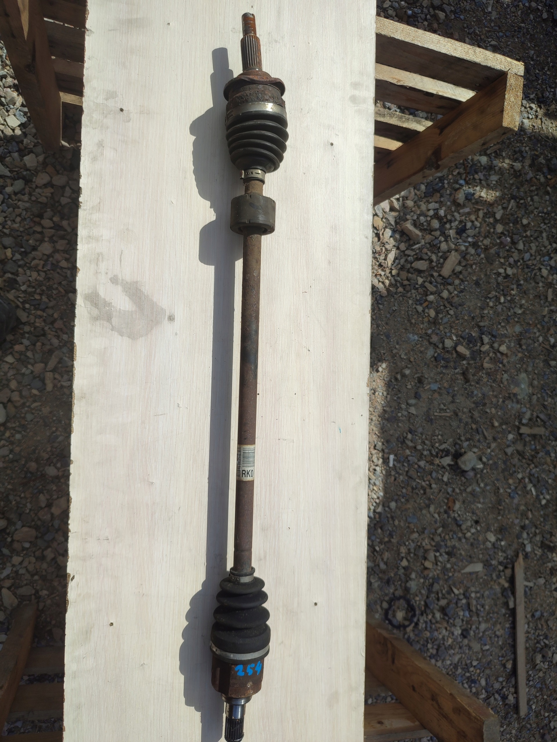 semi-axis front right front 1.3 SUZUKI SWIFT MK6 44101-72K00