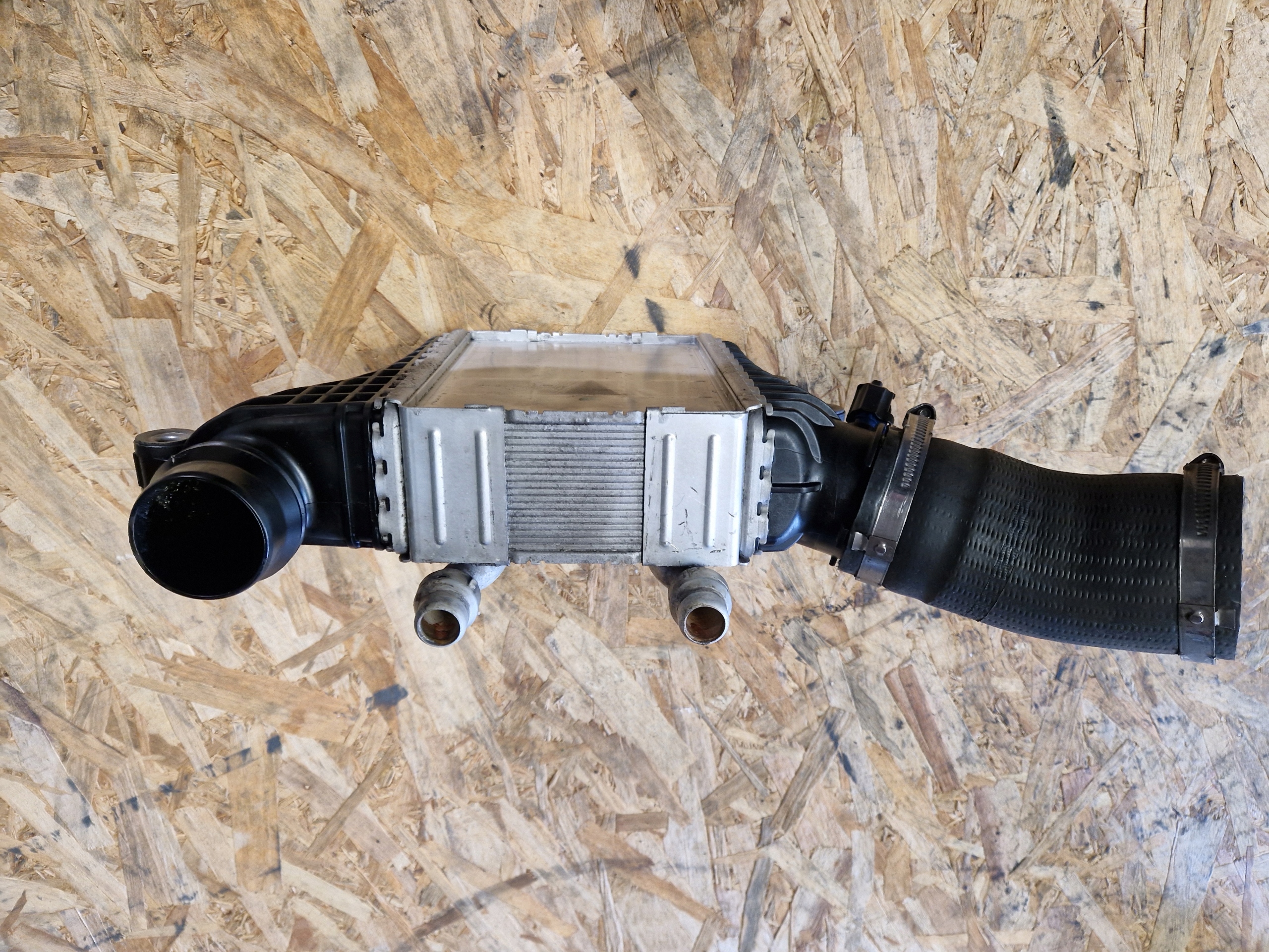 INTERCOOLER LAND ROVER EVOQUE L538 2.0D GJ32-9L440-AB