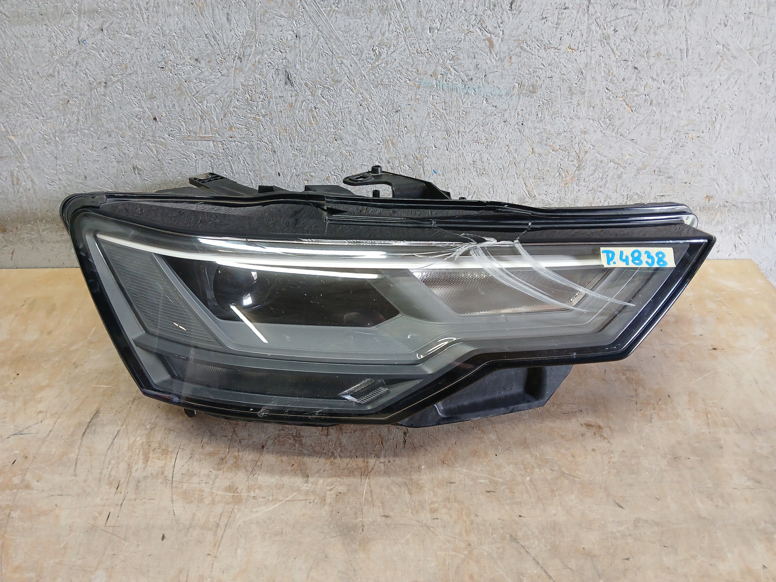 light front right AUDI A6 C8 FULL LED 4K0941034