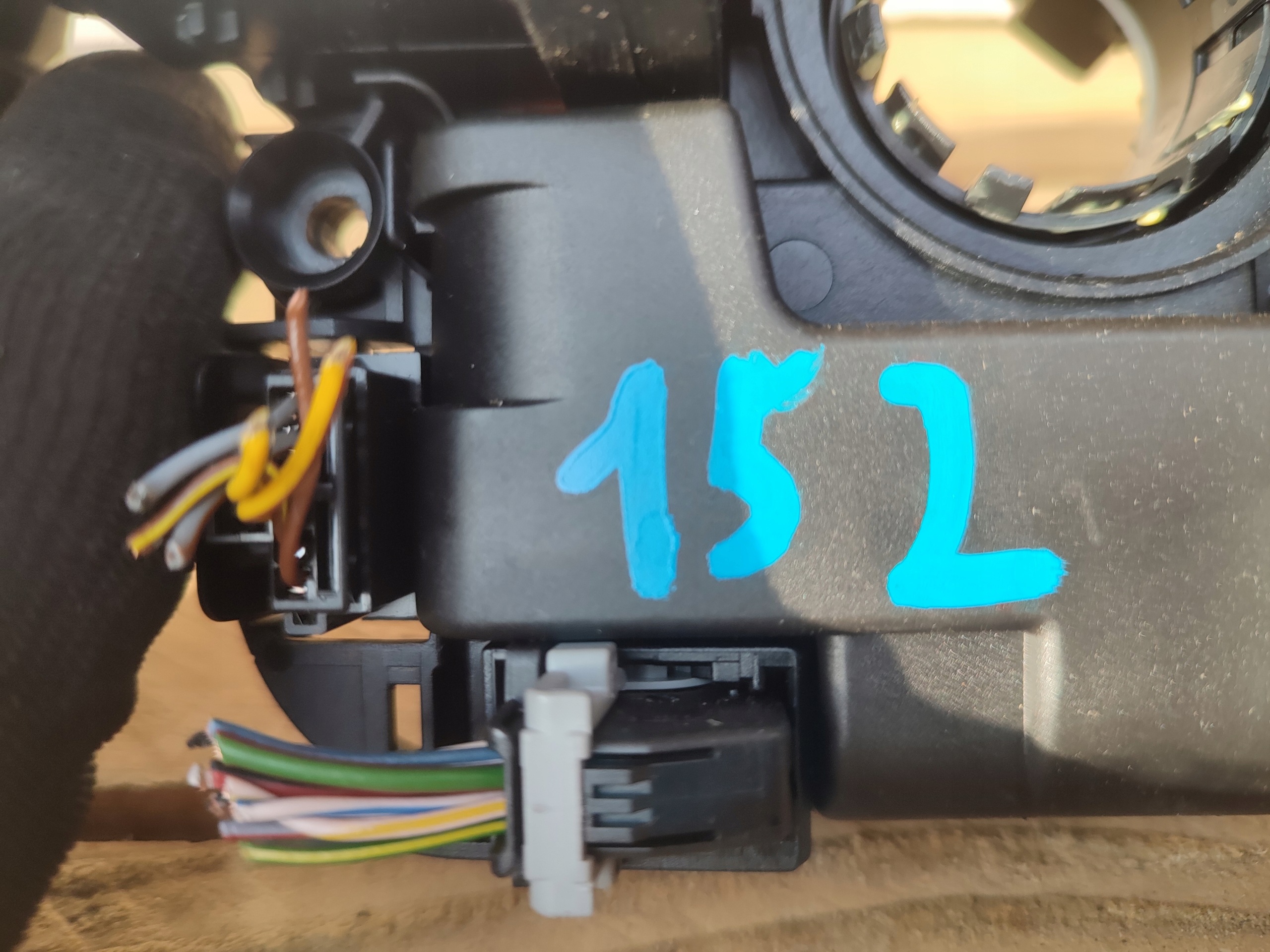 commande levier commodo sous volant feux anneau ZWIJAK BMW 1 E87 9123043