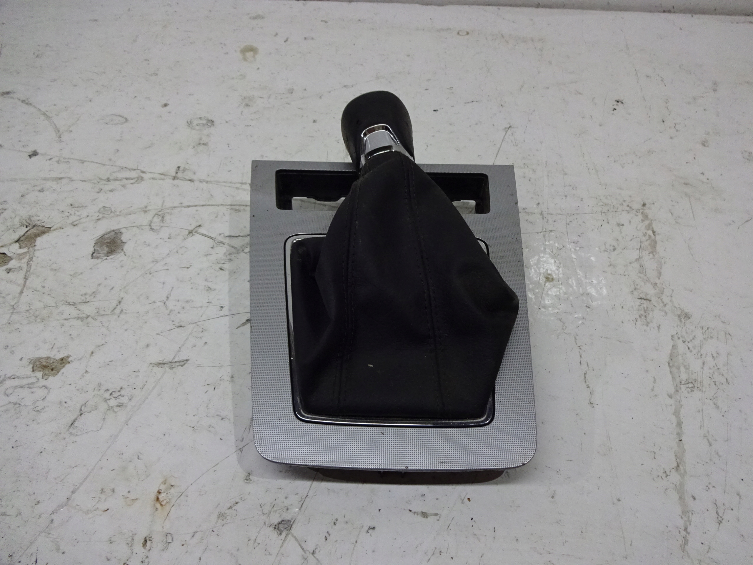 MIESZEK GAŁKA RAMKA 4X4 SKODA OCTAVIA III Typ samochodu Samochody osobowe