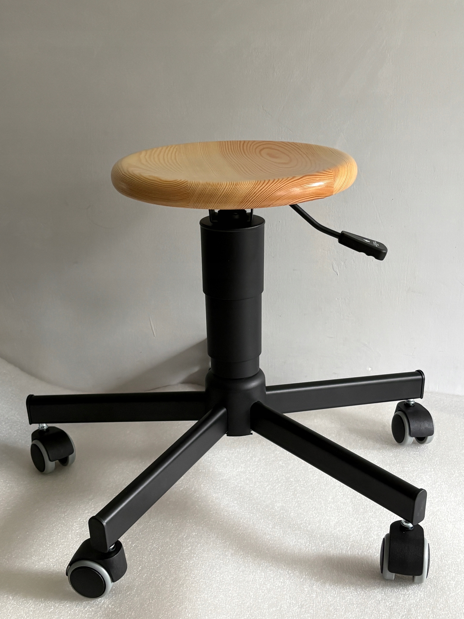 Otočná stolička, dílna, stolička pro šicí tiskárnu Mela