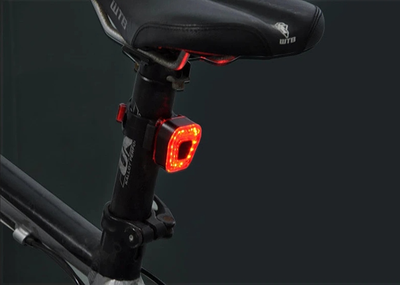 LAMPKA LED ROWEROWA AKUMULATOR TYŁ USB ŚWIATŁO CZERWONE 5 TRYBY WODOODPORNA Marka Inna marka