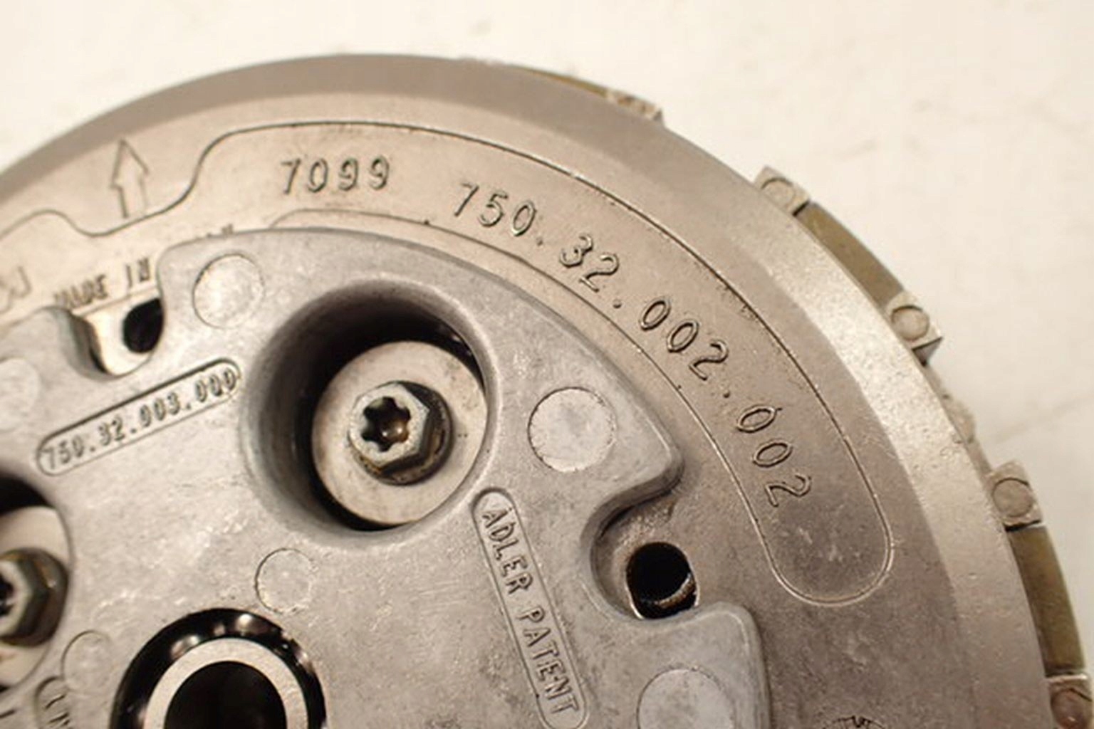 KTM SMC-R 690 Sprzęgło kosz tarczki Waga produktu z opakowaniem jednostkowym 5 kg