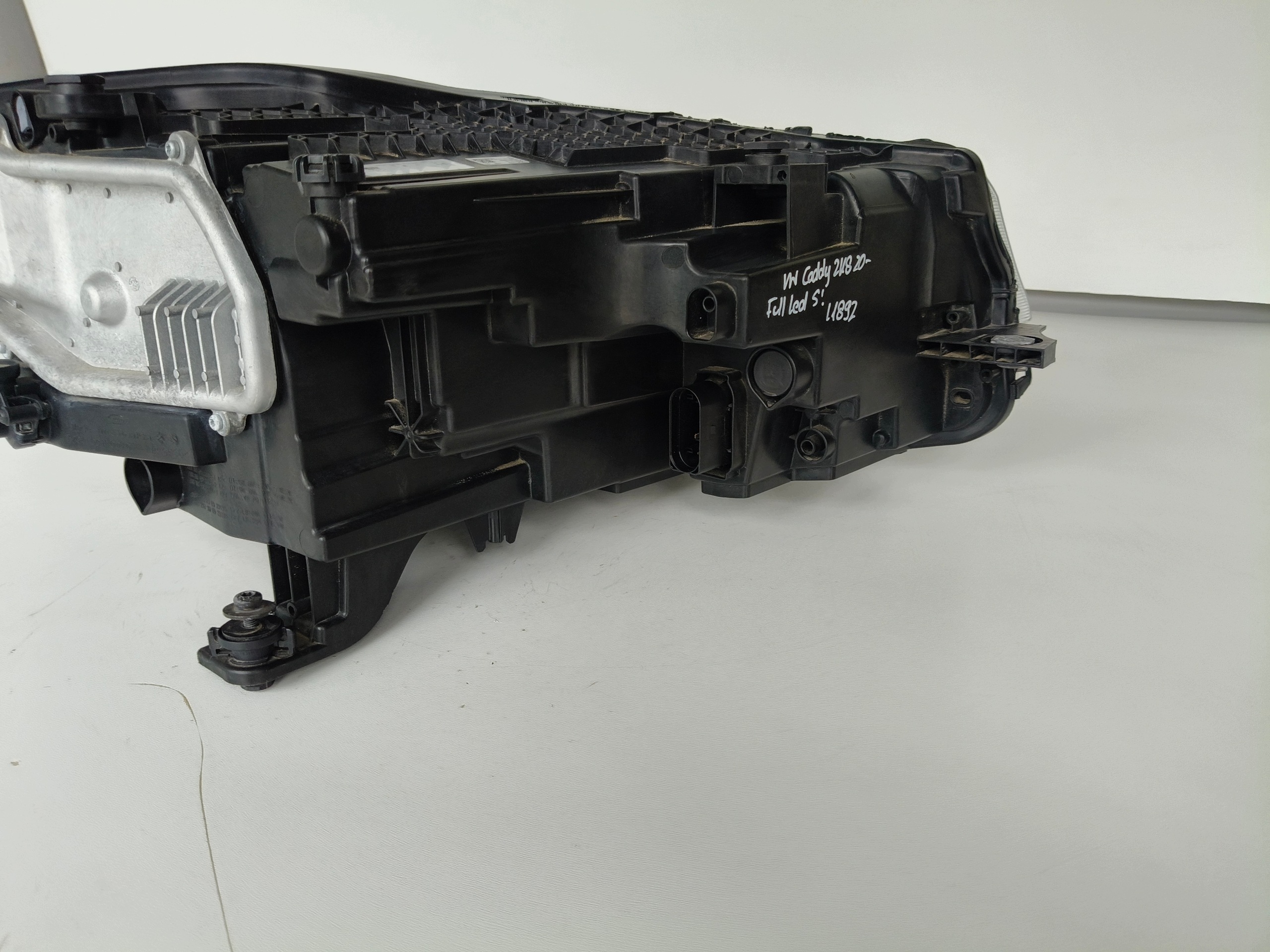 light left REFLEKTOR VW CADDY 2K 2K8 20- FULL LED