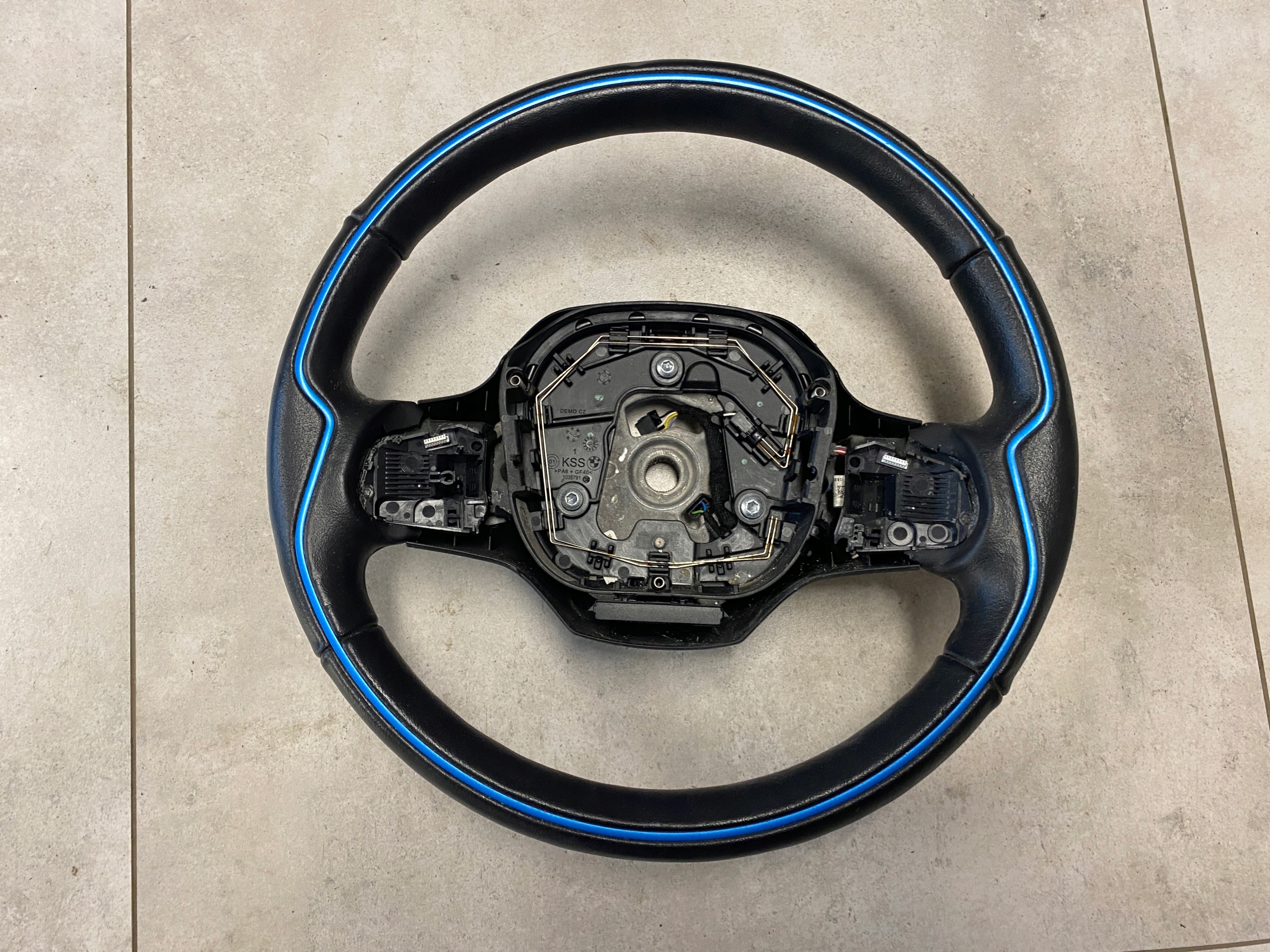 BMW i3 рульове колесо шкіра 6884000