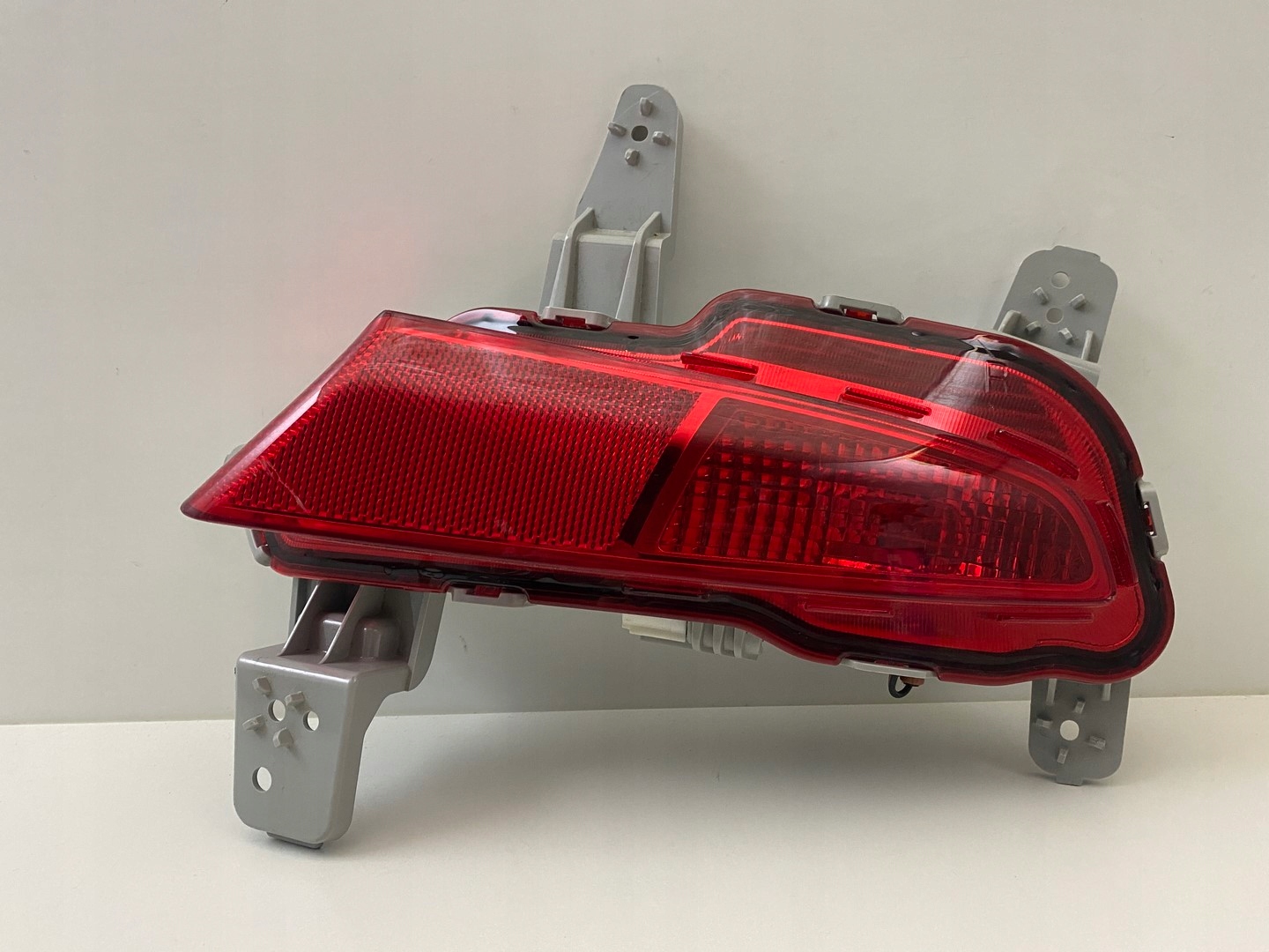 HYUNDAI I30 III 3 N 17- ФАРА ПРОТИТУМАННА ПРАВА ЗАДНЯ ПРАВИЙ ЗАД. 92406-S0