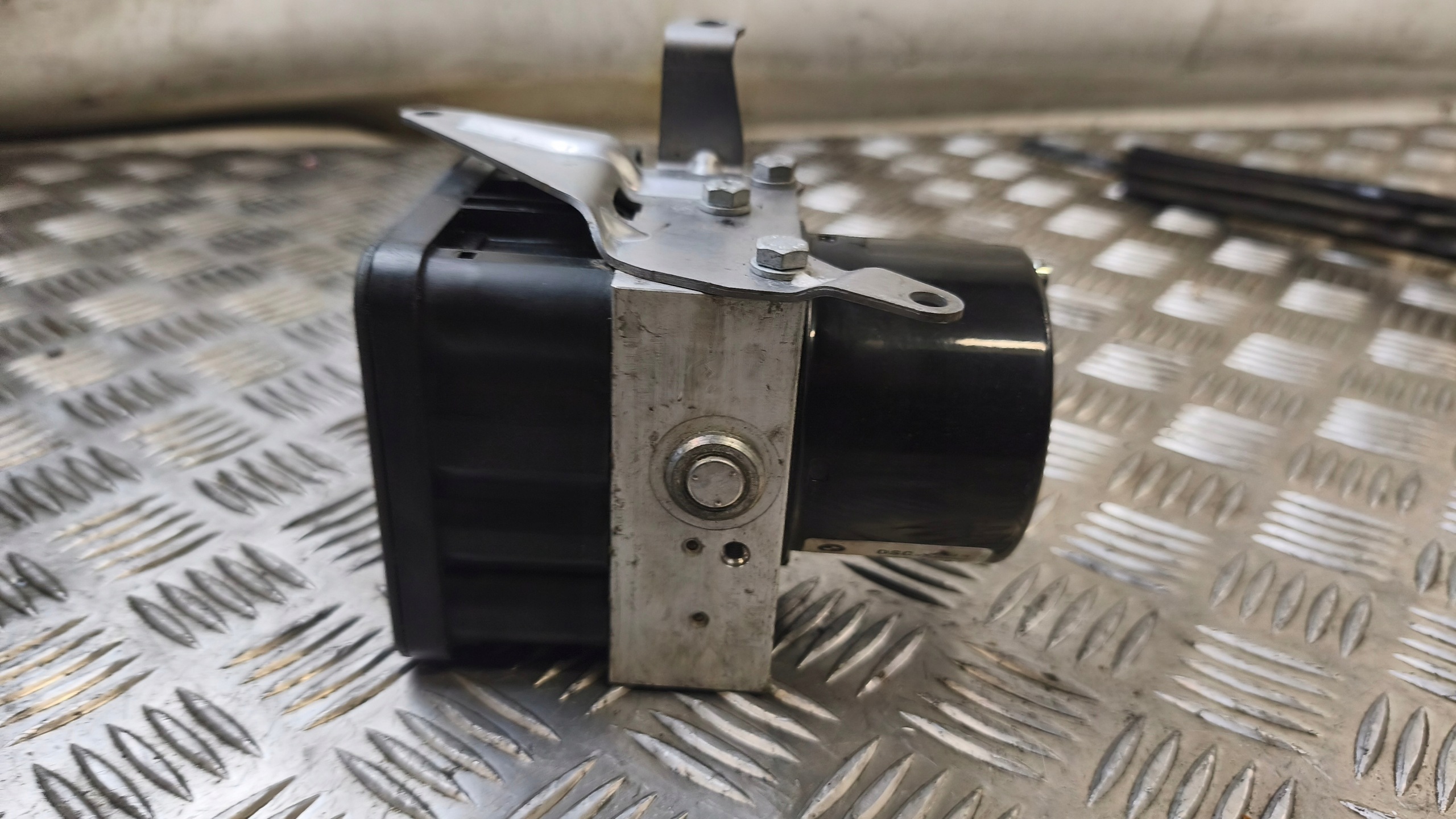 Pompe ABS BMW E87 34526776056-01