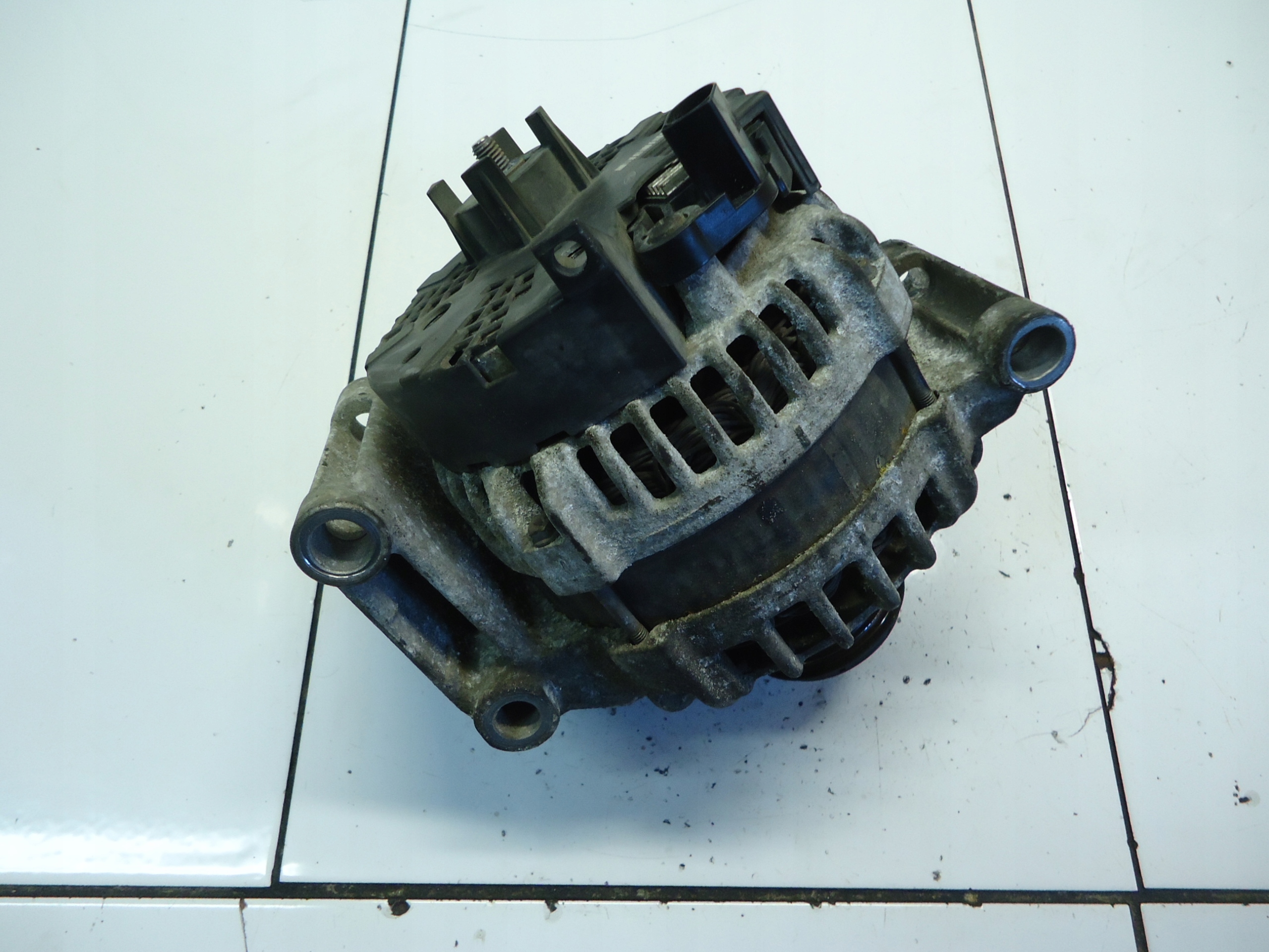 FORD TRANSIT MK7 2.2TDCI ALTERNATOR 0125711134 CC1T-10300-CD